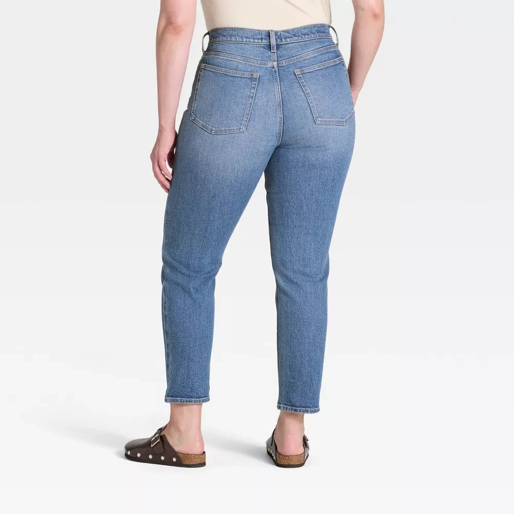 Women’s Mid-Rise 80’s Slim Straight Ankle Jeans – Universal Thread Size 4 R