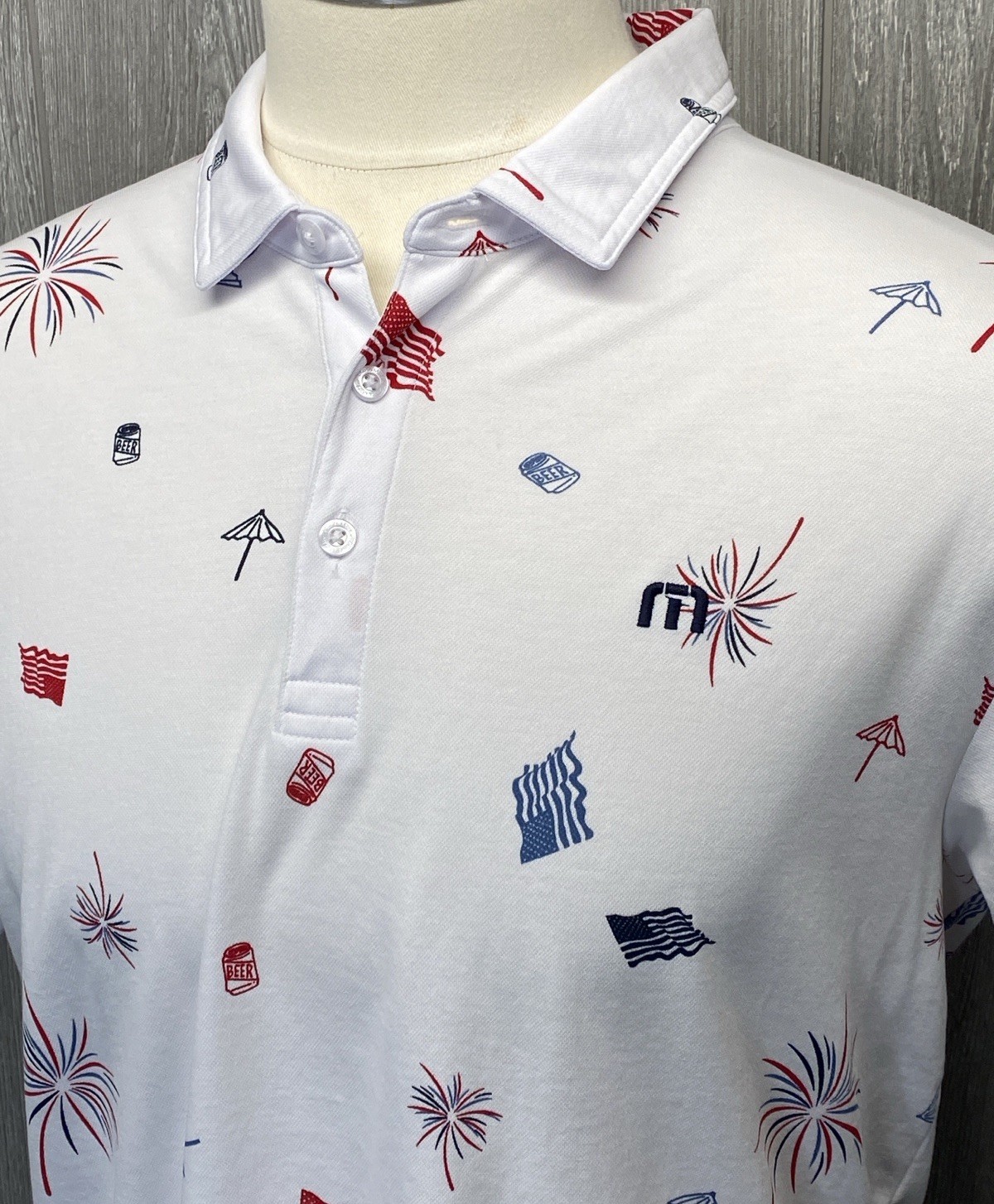 Travis Mathew Patriotic Golf Polo Shirt White Fireworks Flag Print Beer Size L
