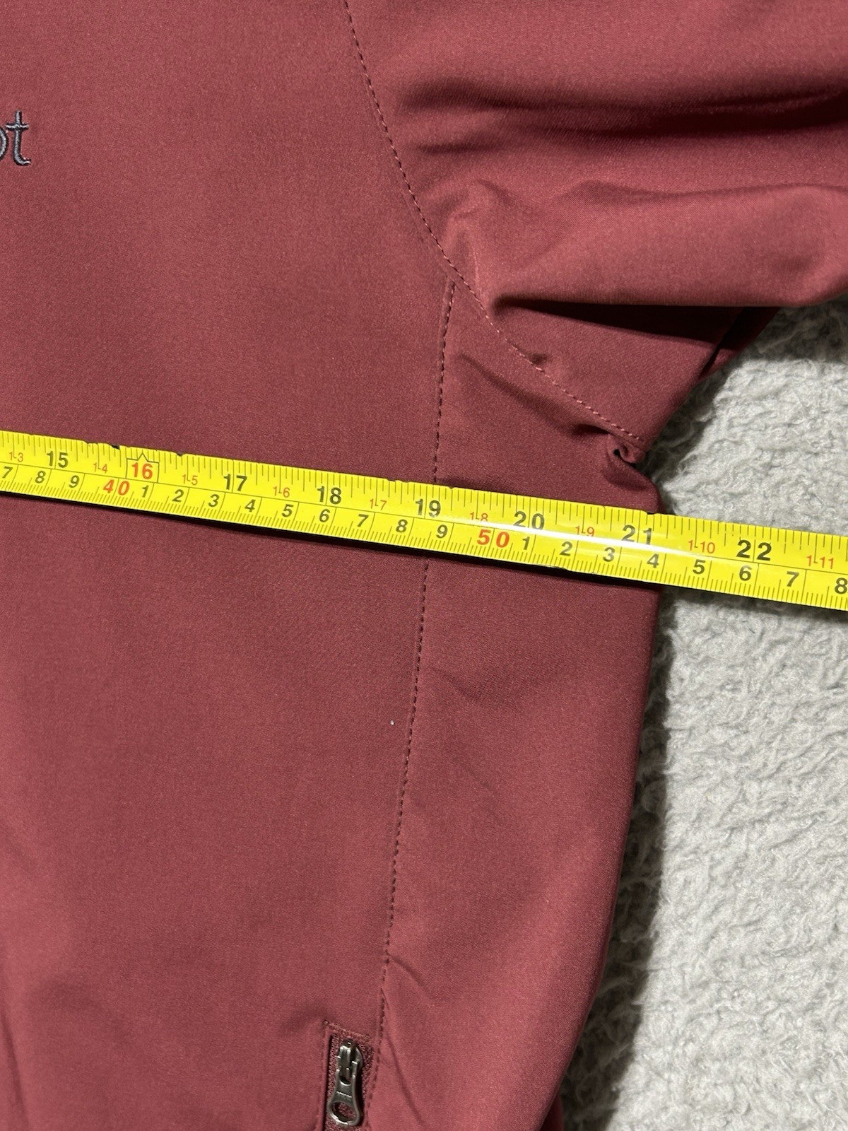 Marmot Soft Shell Jacket Mens Medium Burgandy Hike Outdoors Water Resistant