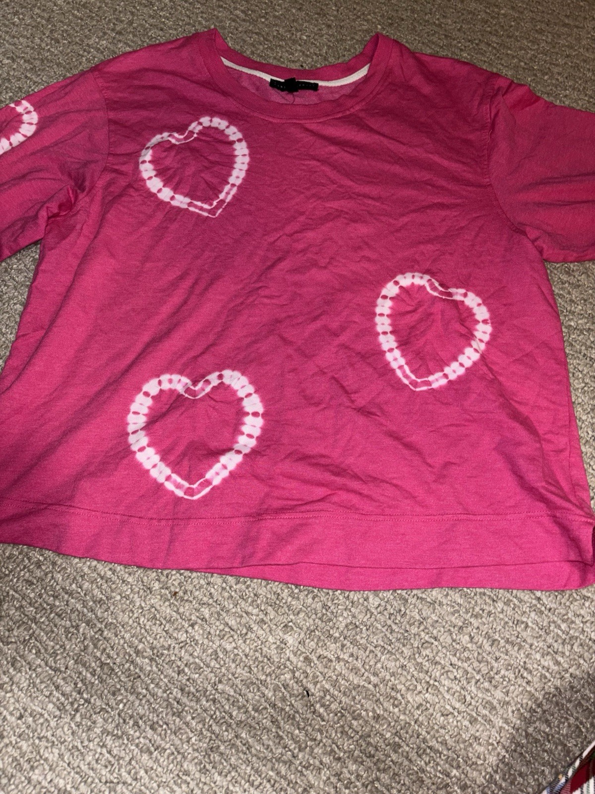Jane + Delancey Women’s 1X Pink/White Heart Print Crew Neck Long Sleeve Top