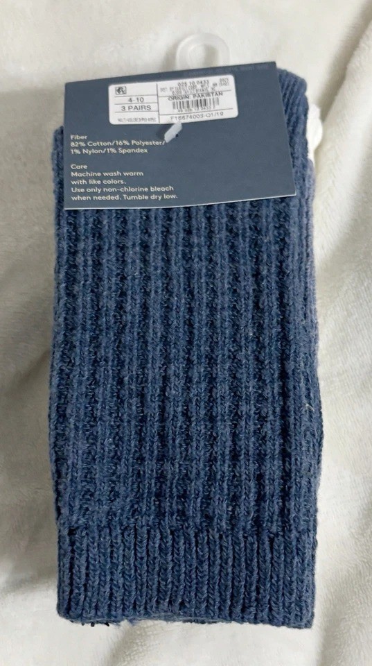 Universal Thread, Women Waffle Texture 3 Pair Crew Socks, Shoe Size 4-10