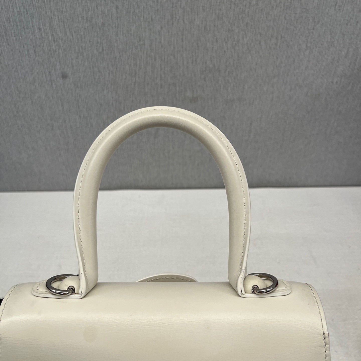 Delvaux Pre-Owned Authentic Crossbody Bag 20*14.5*11cm Free Tracked Shipping