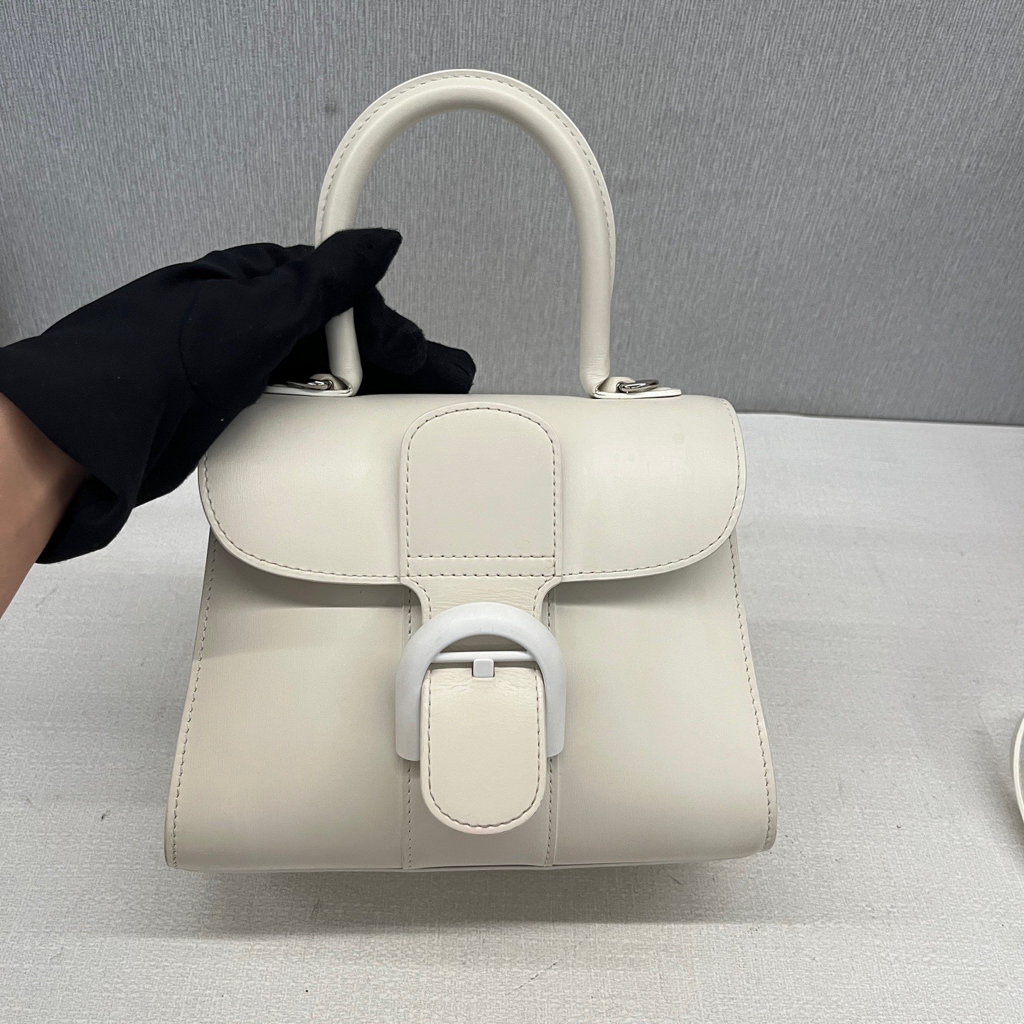 Delvaux Pre-Owned Authentic Crossbody Bag 20*14.5*11cm Free Tracked Shipping