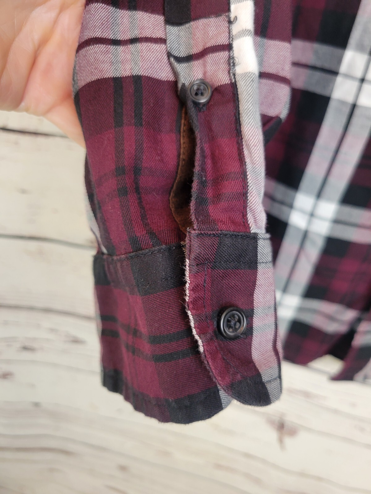 Chaps Purple Plaid Easy Care Twill Long Sleeve Button Down Shirt Men’s Size XL