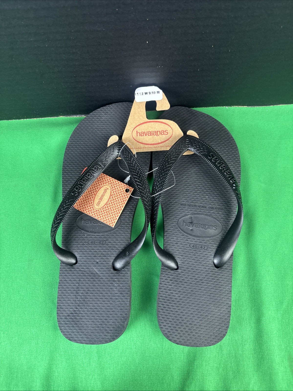 Havaianas Unisex Cushioned Footbed Flip Flop Size 11/12 W – 9/10 M Black