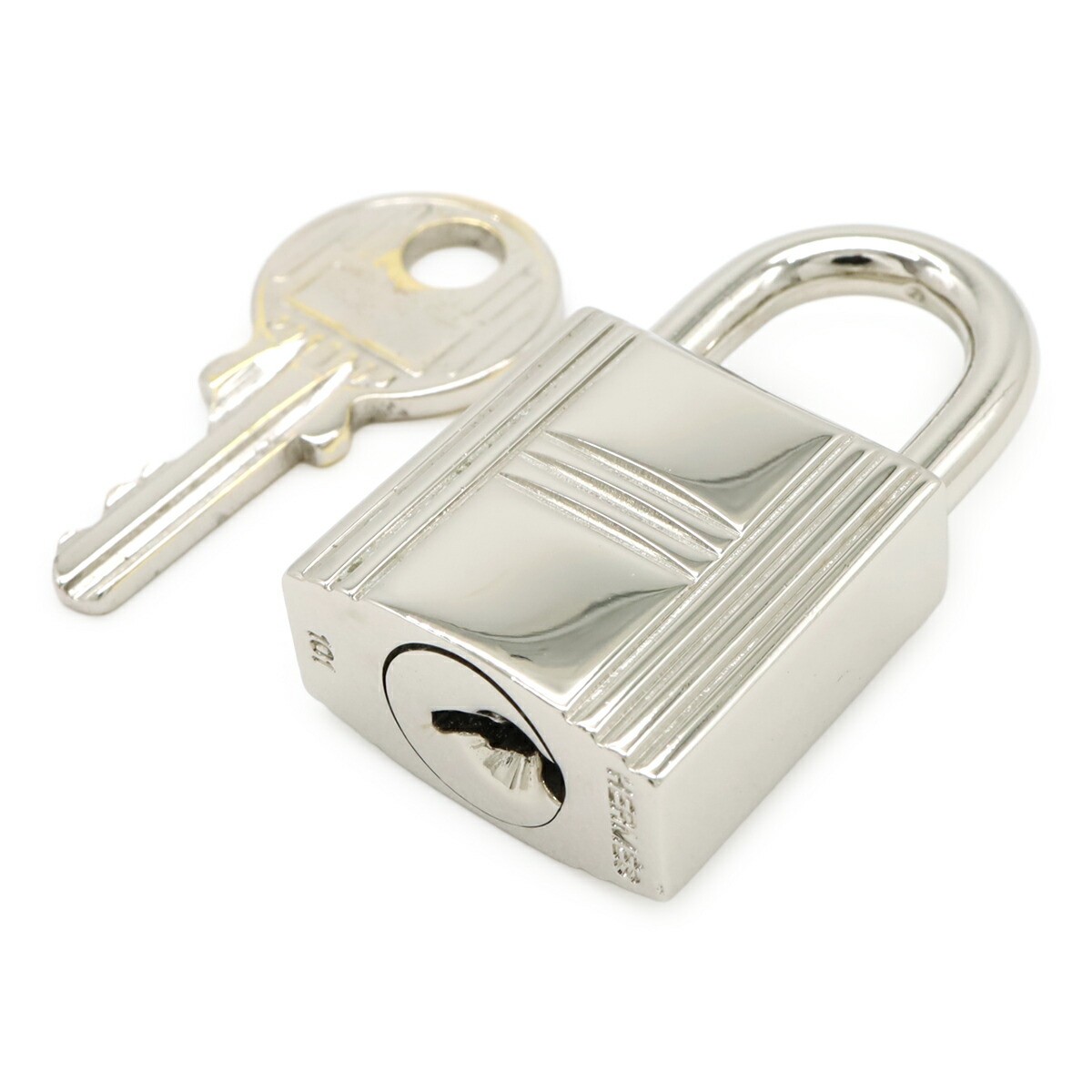 HERMÈS Hermes Cadena Padlock Accessory – DUTY FREE