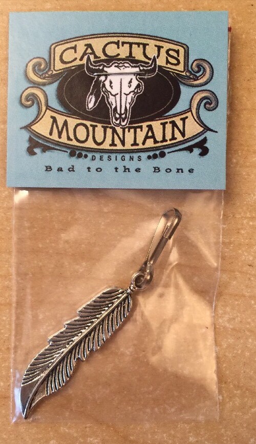 HANDMADE FEATHER ZIPPER PULLS PURSE CHARM KEY CHAIN FOB HANDBAG ACCESSORY