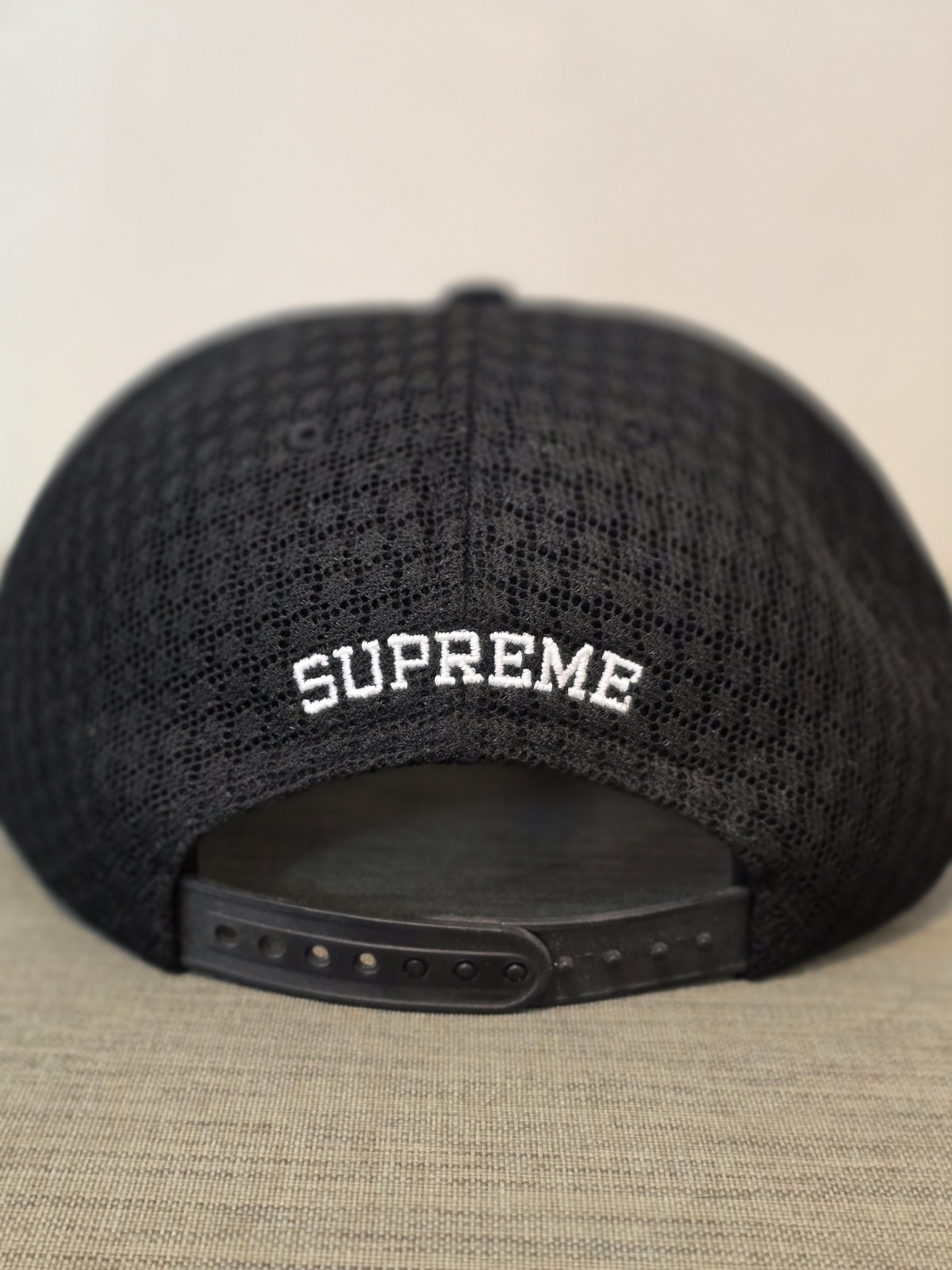 Supreme Classic Logo Air Mesh 6-Panel Cap Hat Black SS22 New York Snapback