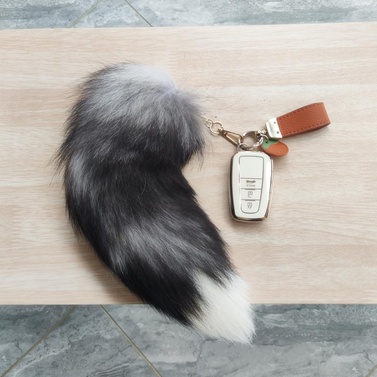 Fluffy Fox Tail Fur Keychain Therian Cosplay Handbag Tassel Hook Accessories for