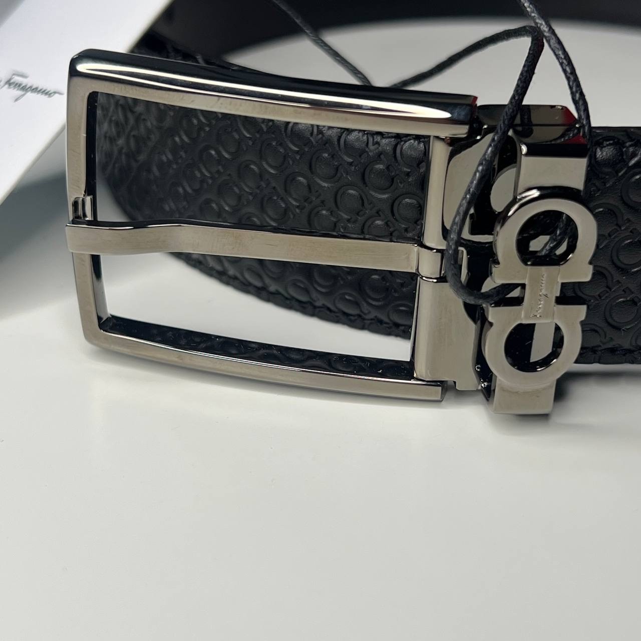 Reversible Black Leather Salvatore Ferragamo Mens Belt