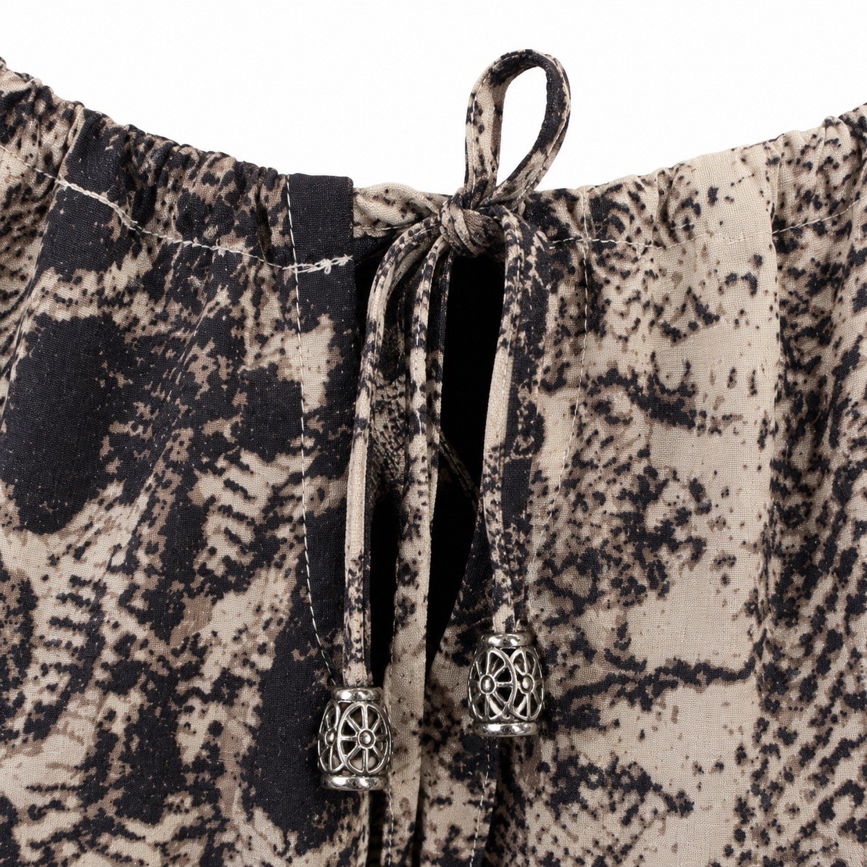 Rancho Estancia Womens Small Cold Shoulder Blouse Boho Snake Print Tie Neck