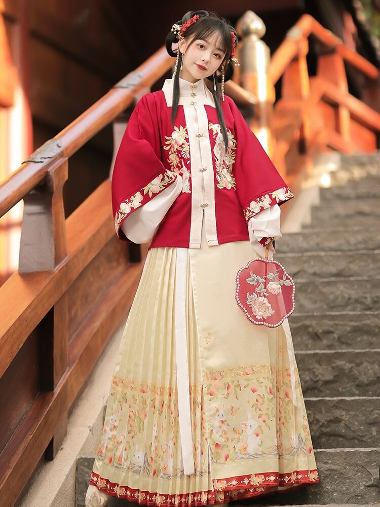Autumn Hanfu Dress Rabbit Square Collar Top Women Embroidery Princess