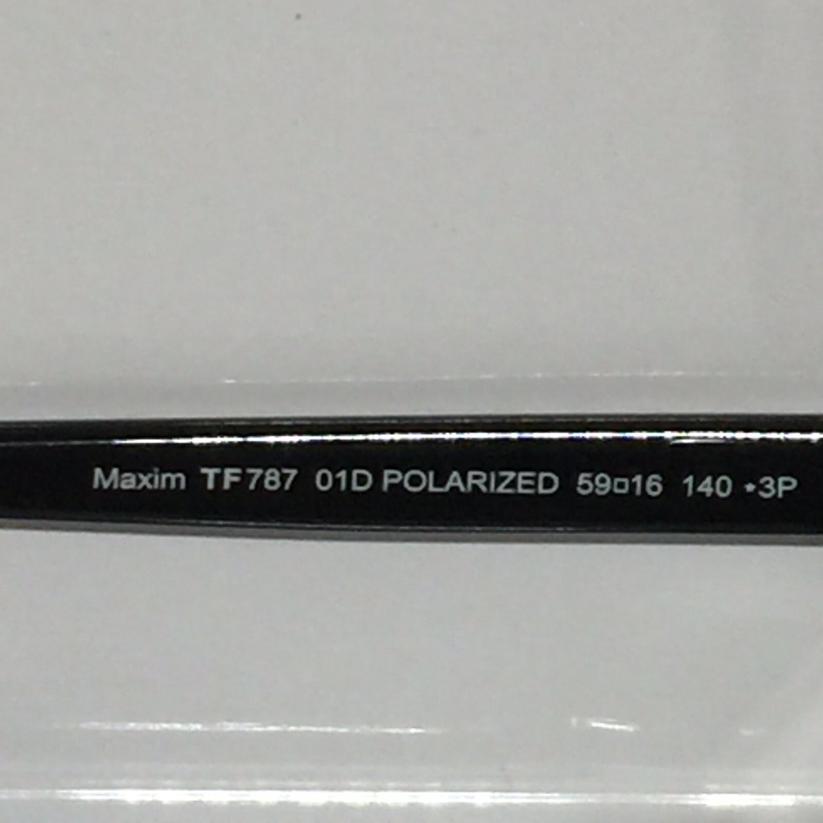 NIB Tom Ford Maxim TF787 01D Black Plastic Woman Polarized Sunglasses 59mm