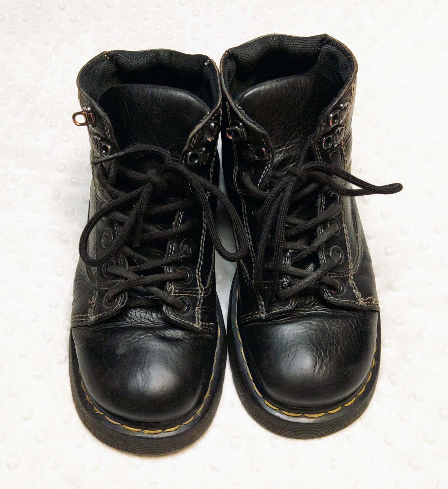 Dr. Martens VTG Air Wair 8A07 BLACK Ankle Lace Up M 8 W 7 Combat Boots None Slip