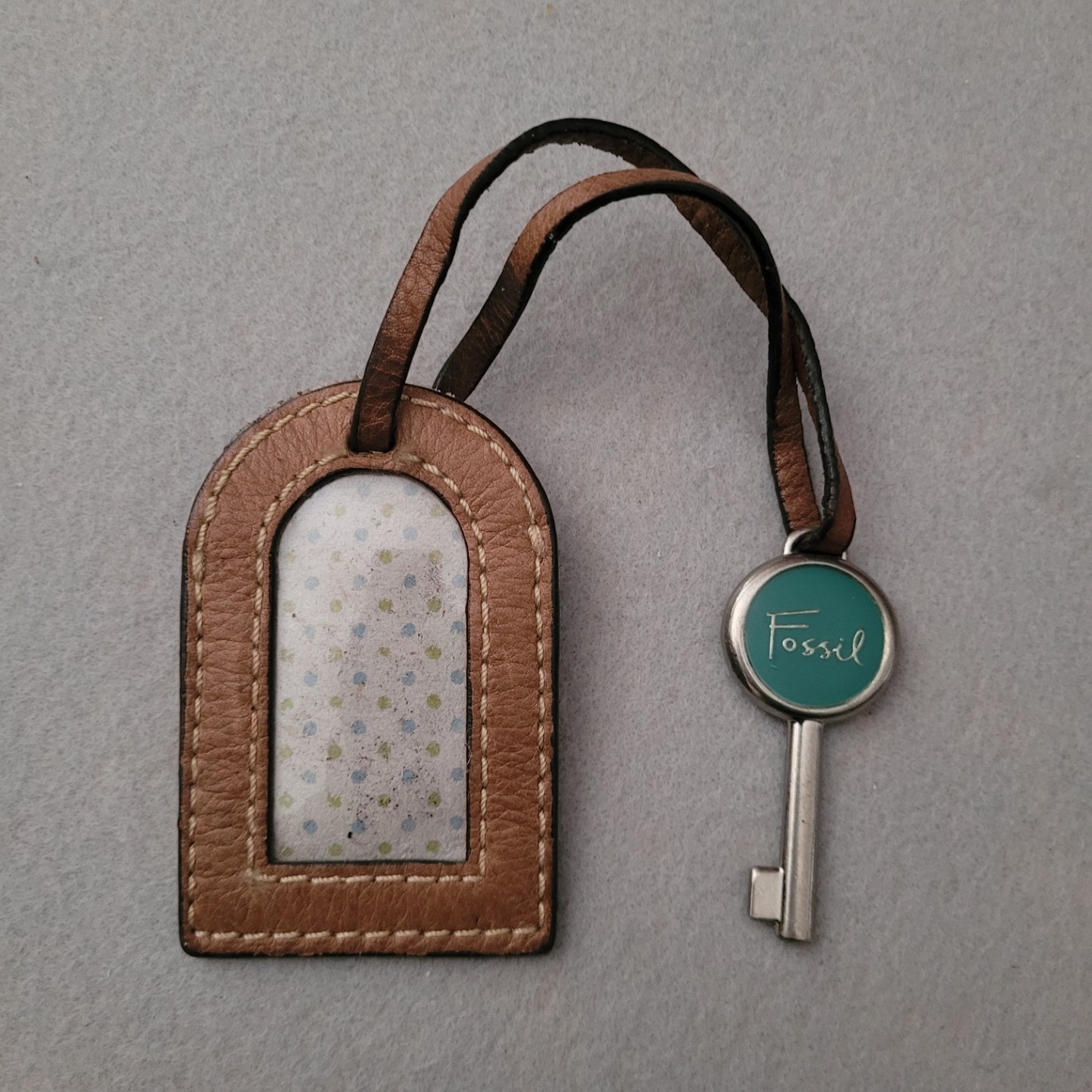 Vintage Fossil XL Brass Key Leather Key Fob Bag Tag Charm Designer Accessory