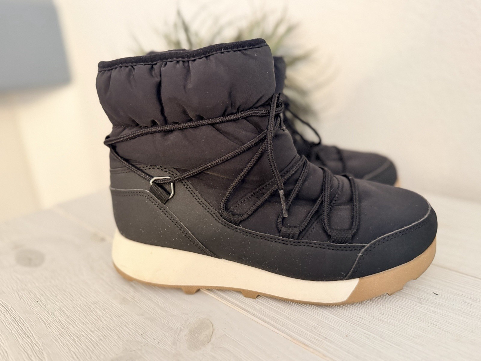 All in Motion Cara Winter Boots Women 7 Memory Foam Water Proof Black Rain Snow