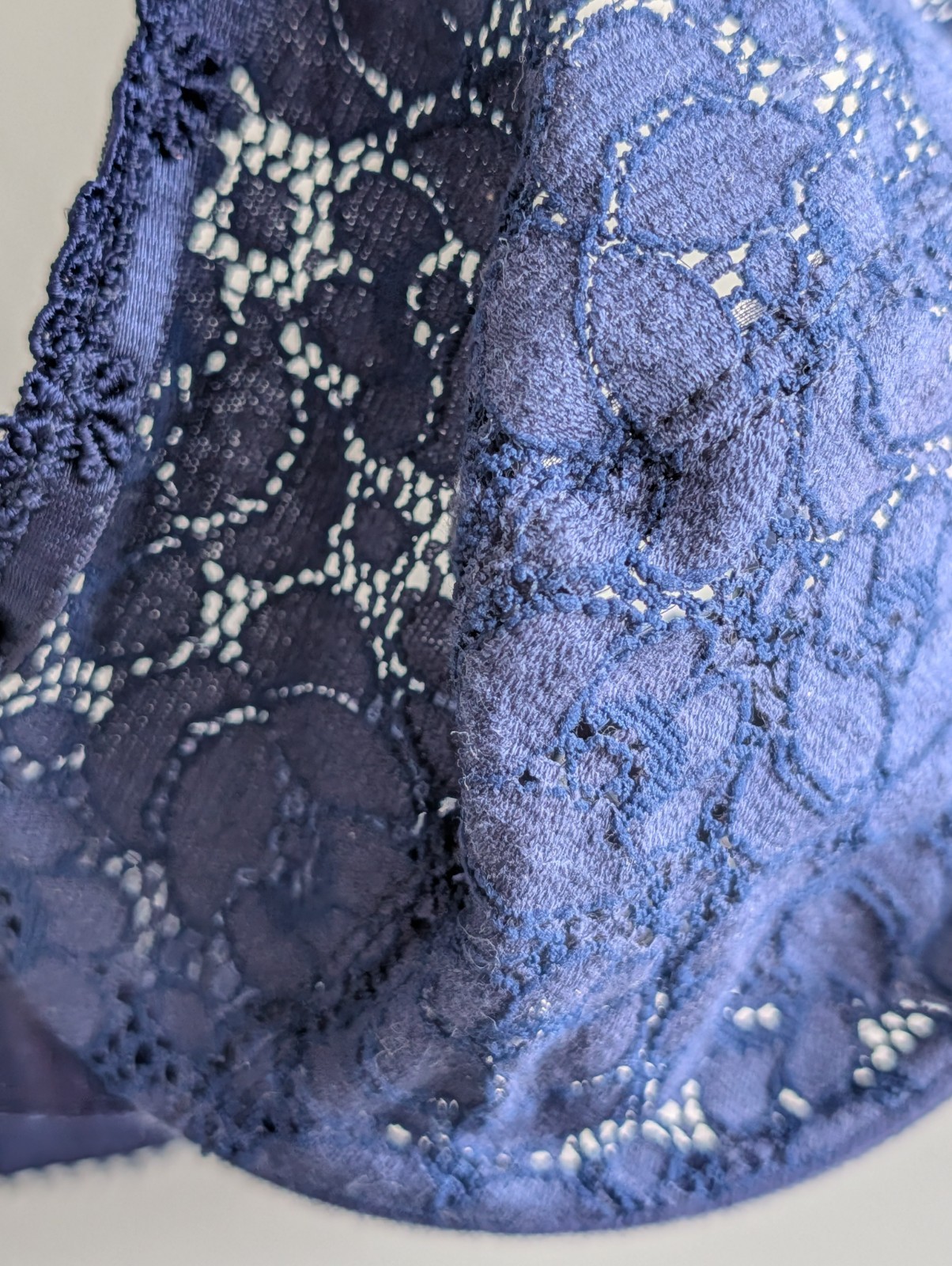 Vtg Eileen West Front Clasp All Over Lace Bra Navy Blue Size 36B Style 75-100
