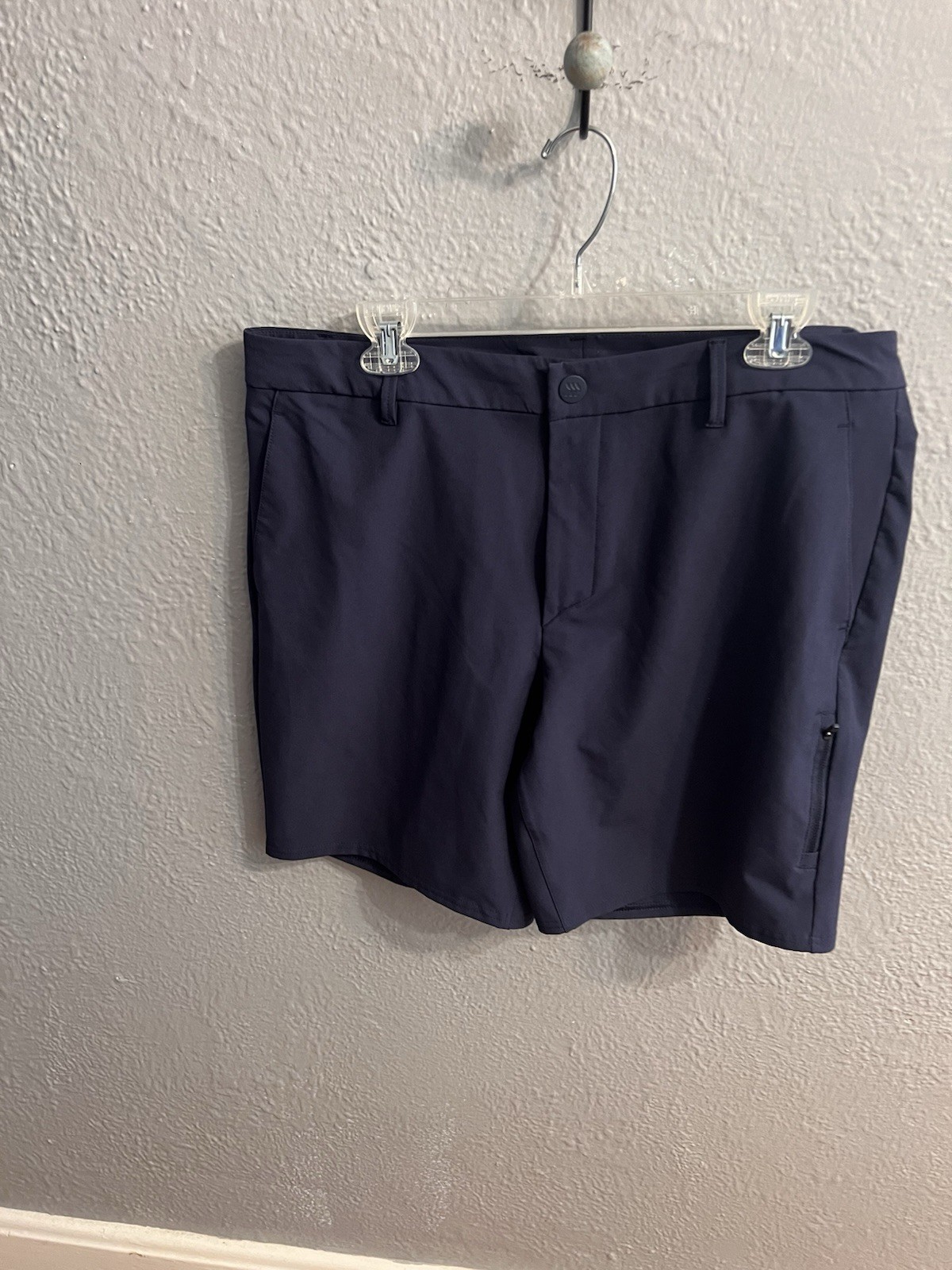All in Motion Mens Size 36 Navy Blue Shorts 8.5 Inches Inseam