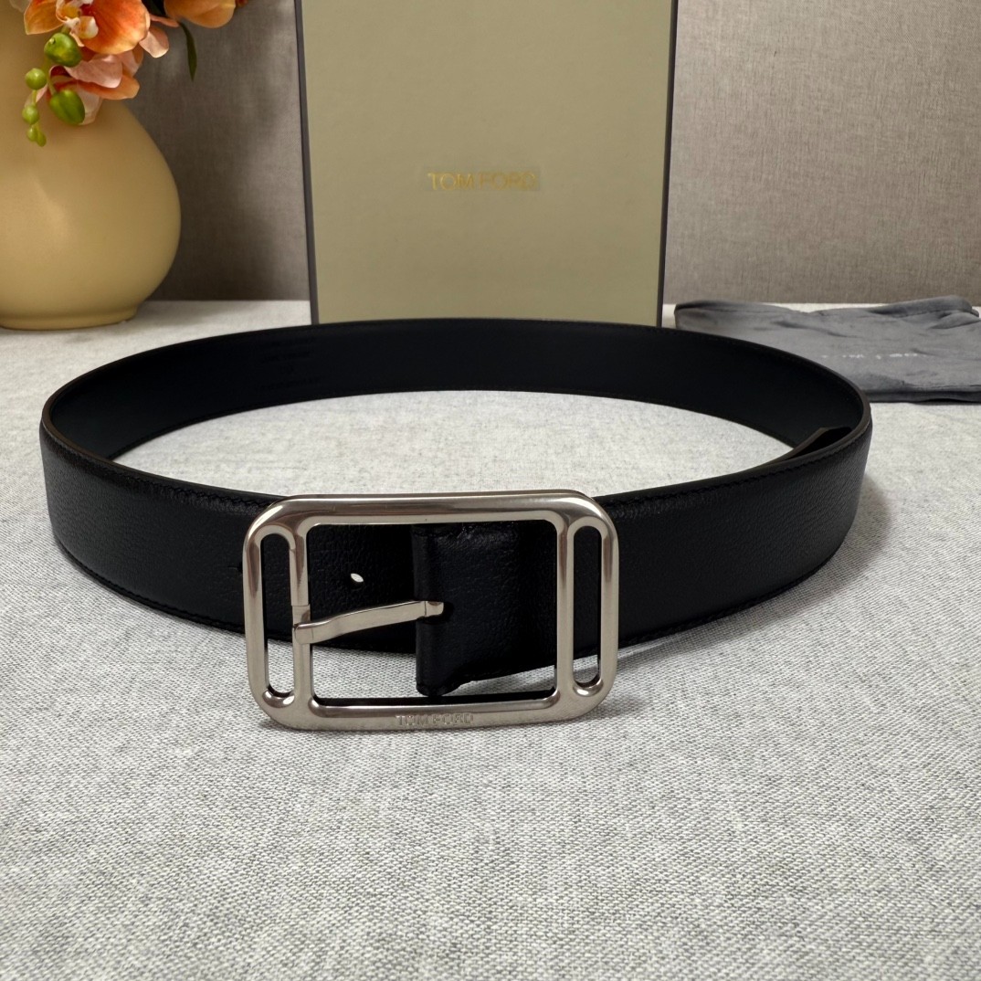 Tom Ford Mens Black Leather Silvery Metal Buckle Belt 3.5cm
