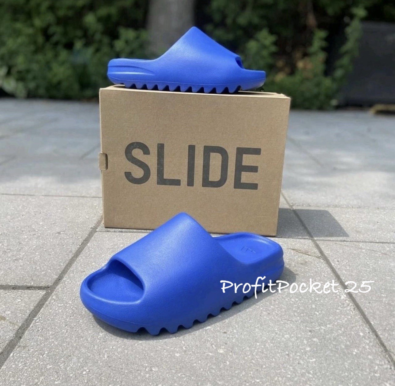 Yeezy Azure Sandal Slides Size 11