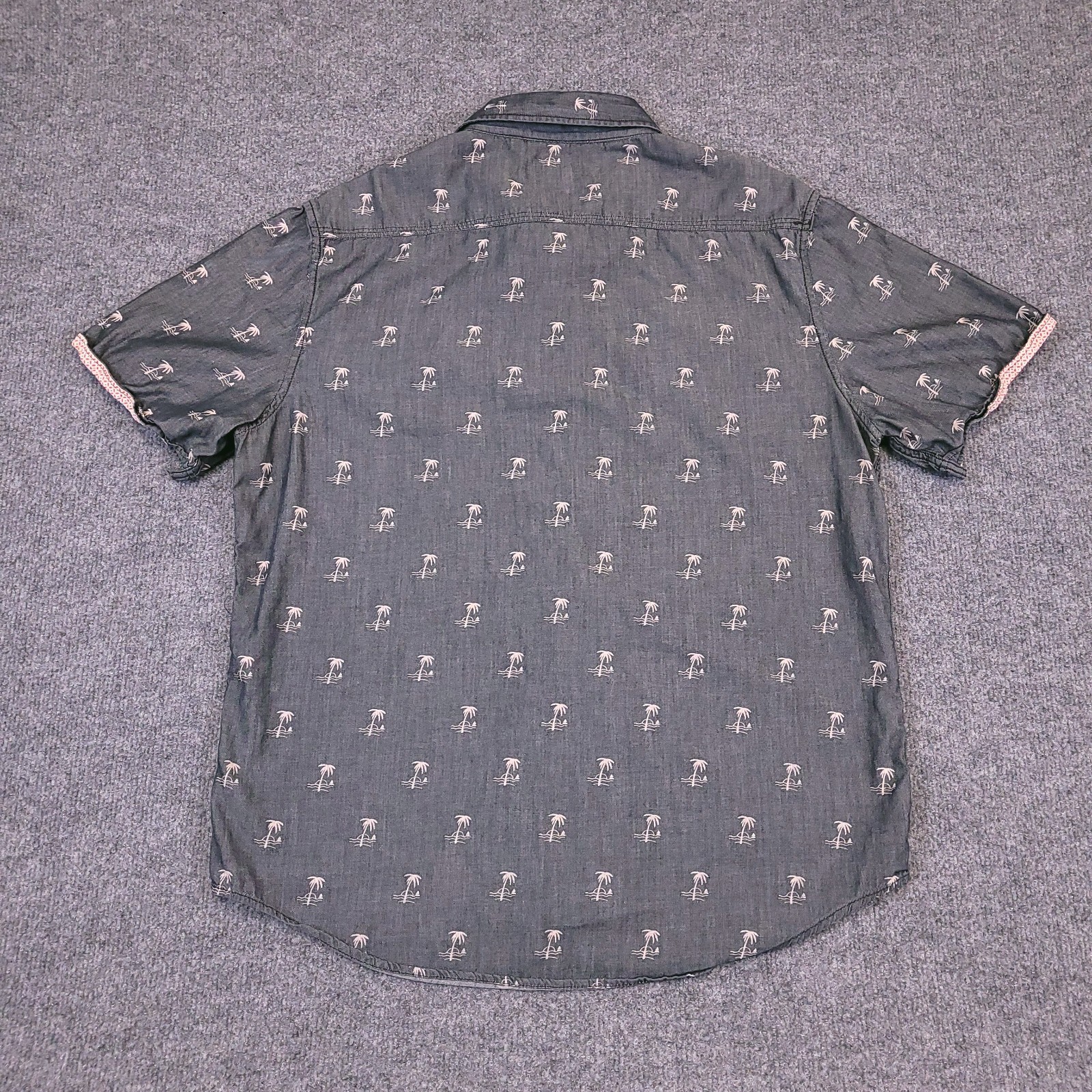 7D 7Diamonds Shirt Mens Large Button Up Gray Fade Geometric Palm Tree Cotton