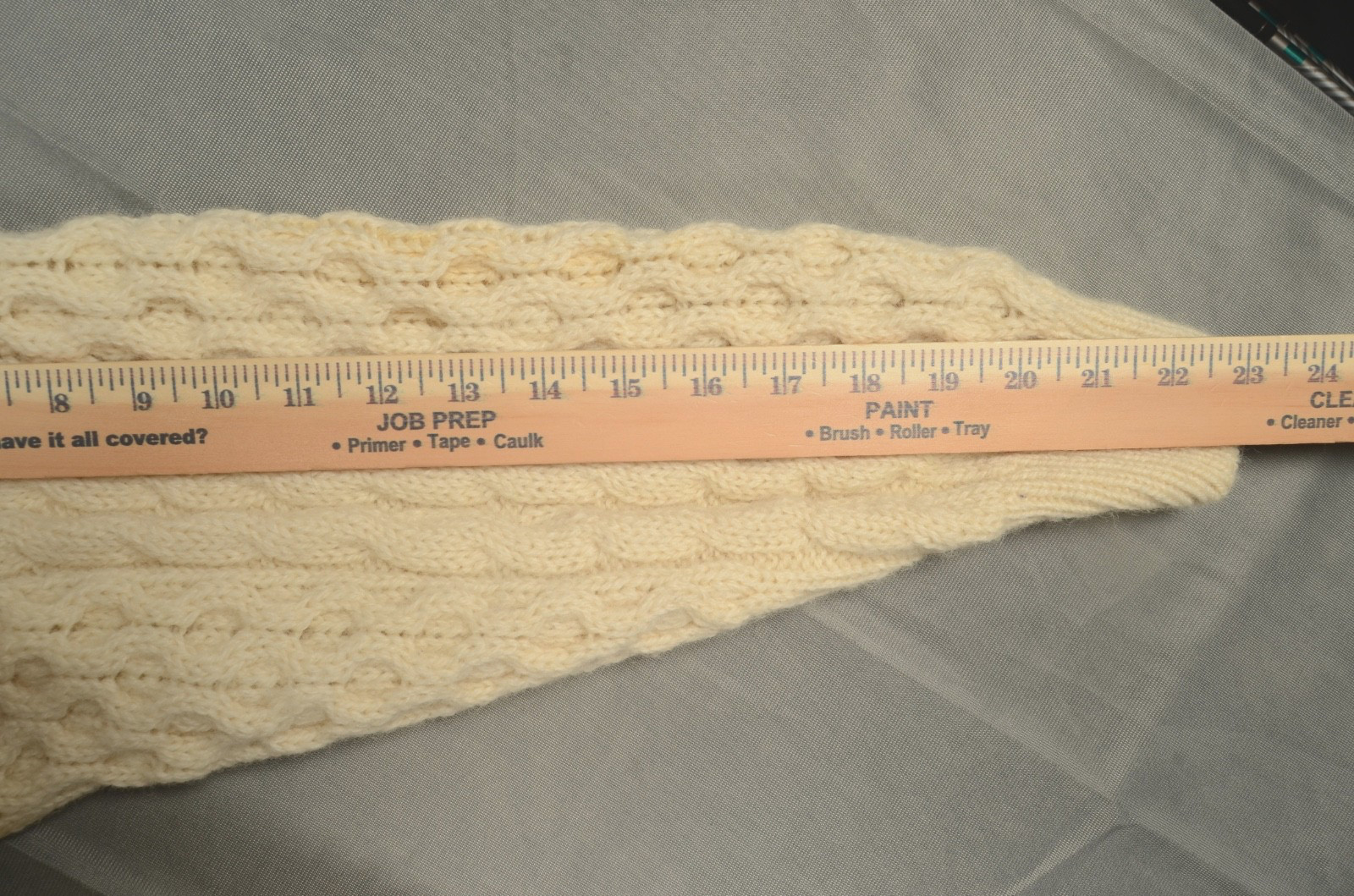 Gaeltarra Cable Knit Fisherman Sweater Size MEDIUM Cream 100% Wool Chunky Knit