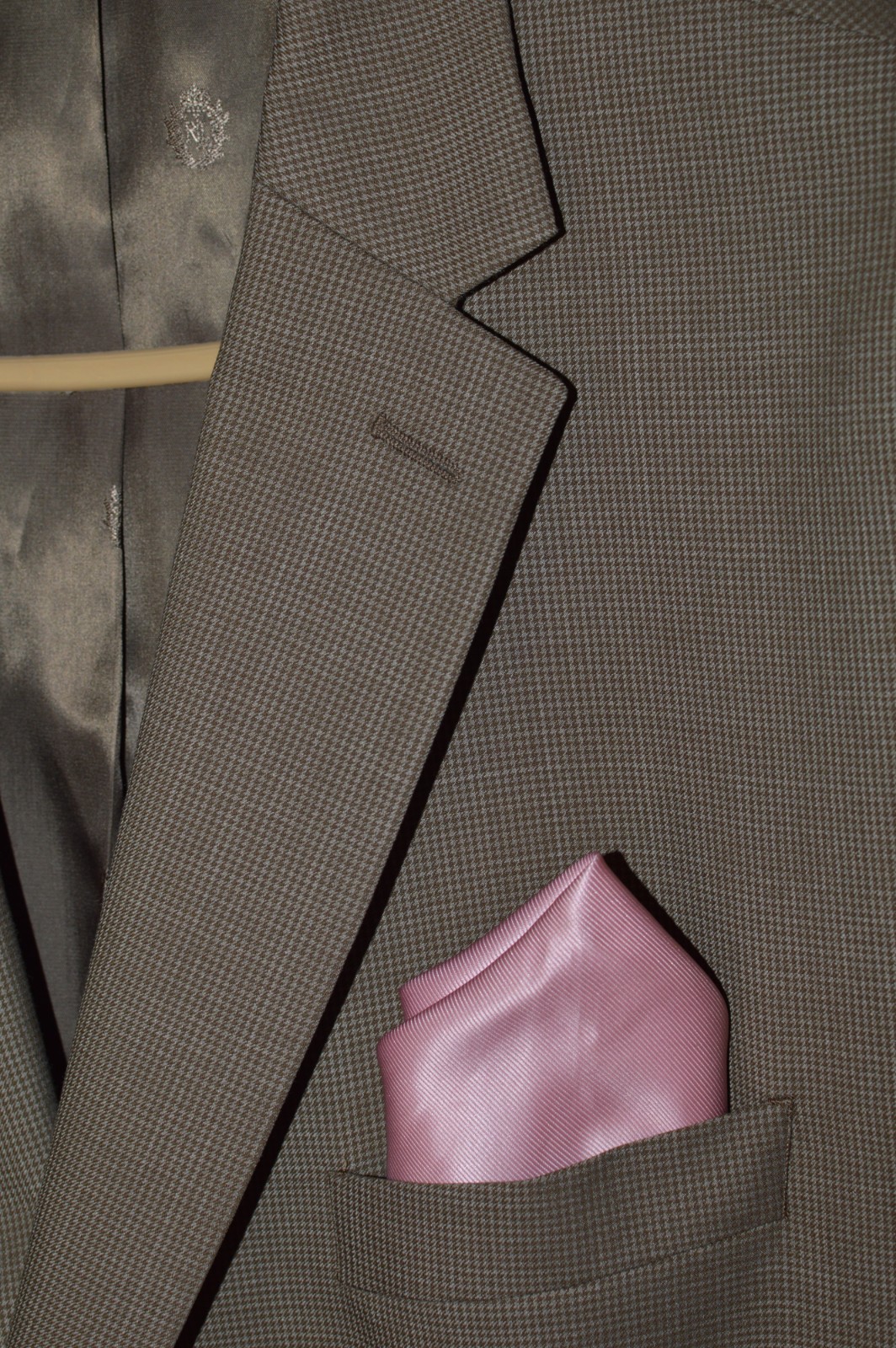 (2 Piece Suit 48R) Lauren Ralph Lauren Black Label Brown houndstooth 40 x 30