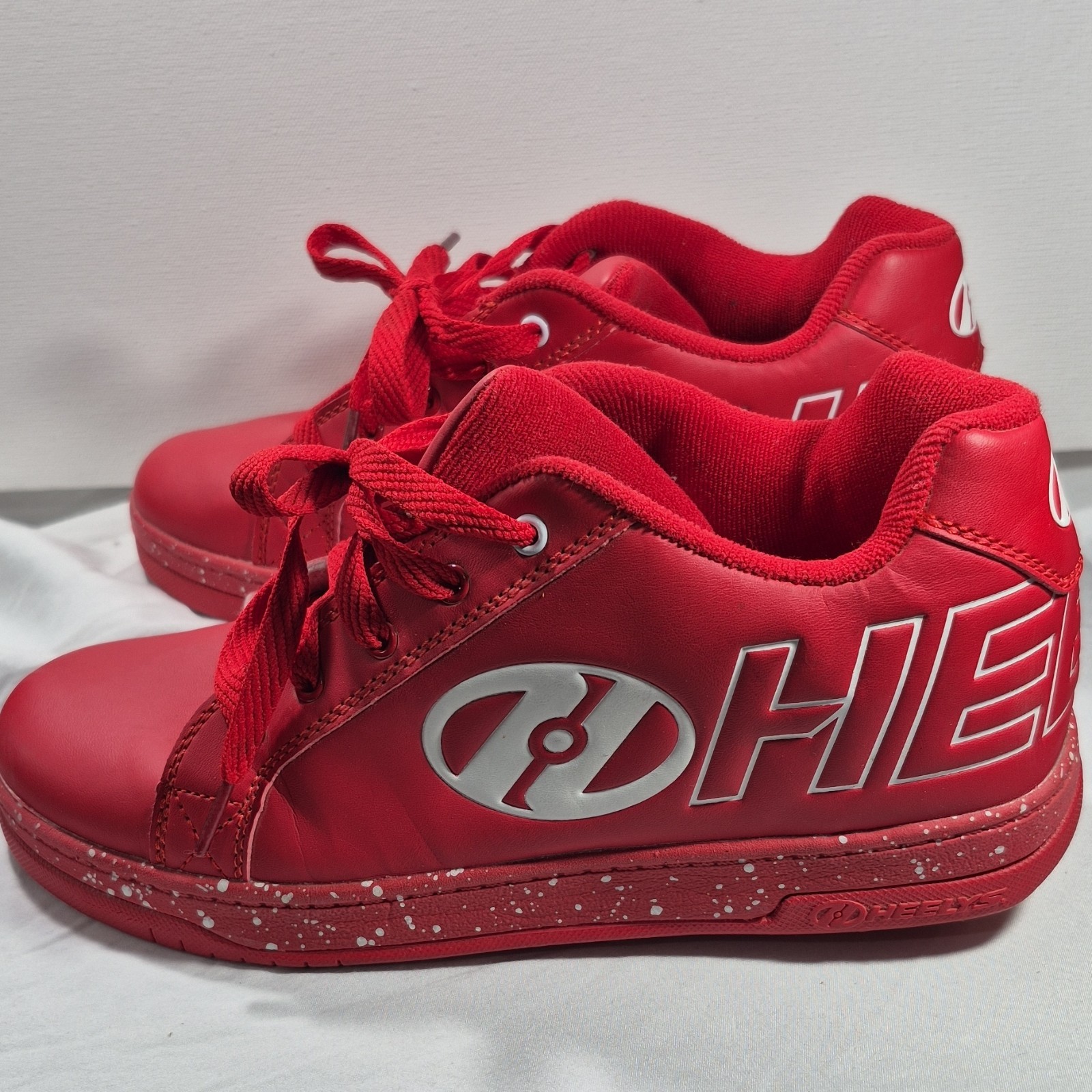 Heelys Split HE100379 Red White Sneaker Skate Shoes Wheels US 7 UK 6 EU 39