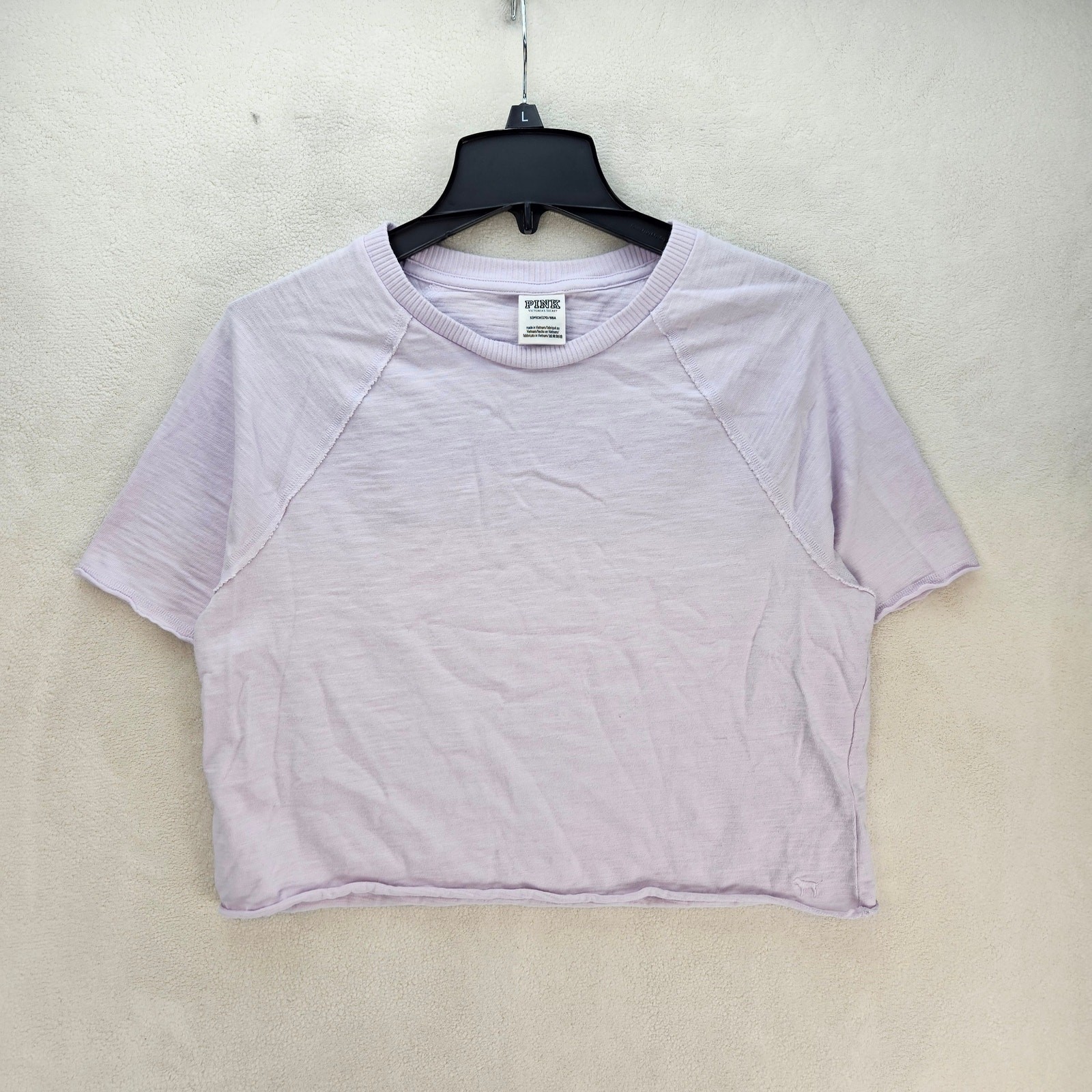 PINK VICTORIAS SECRET WOMEN’S LARGE CROP TOP LIGHT PURPLE CASUAL TEE