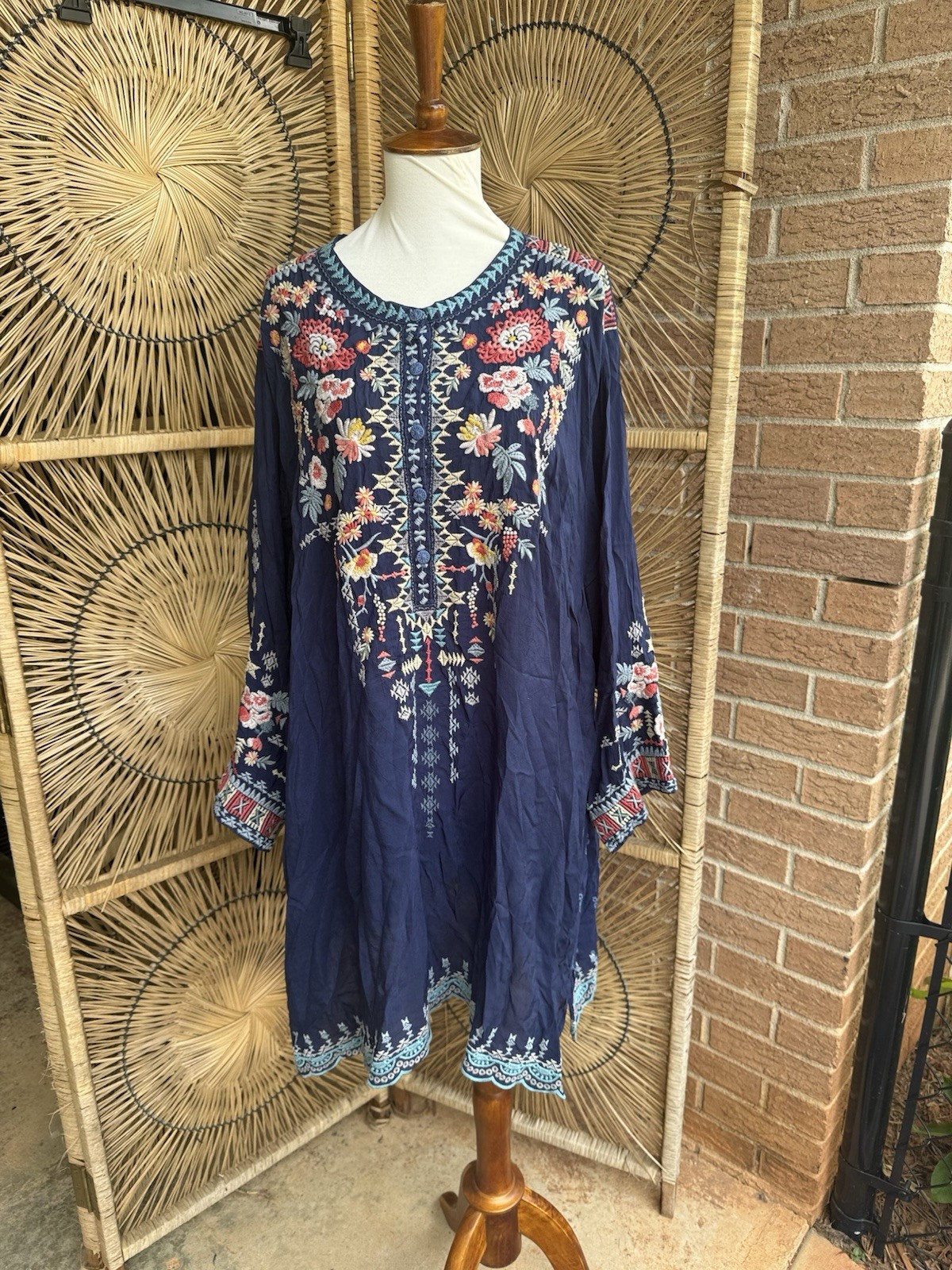 Johnny Was Womans 3X Tunic Blouse Embroidered Boho Floral Peasant Festival Blue