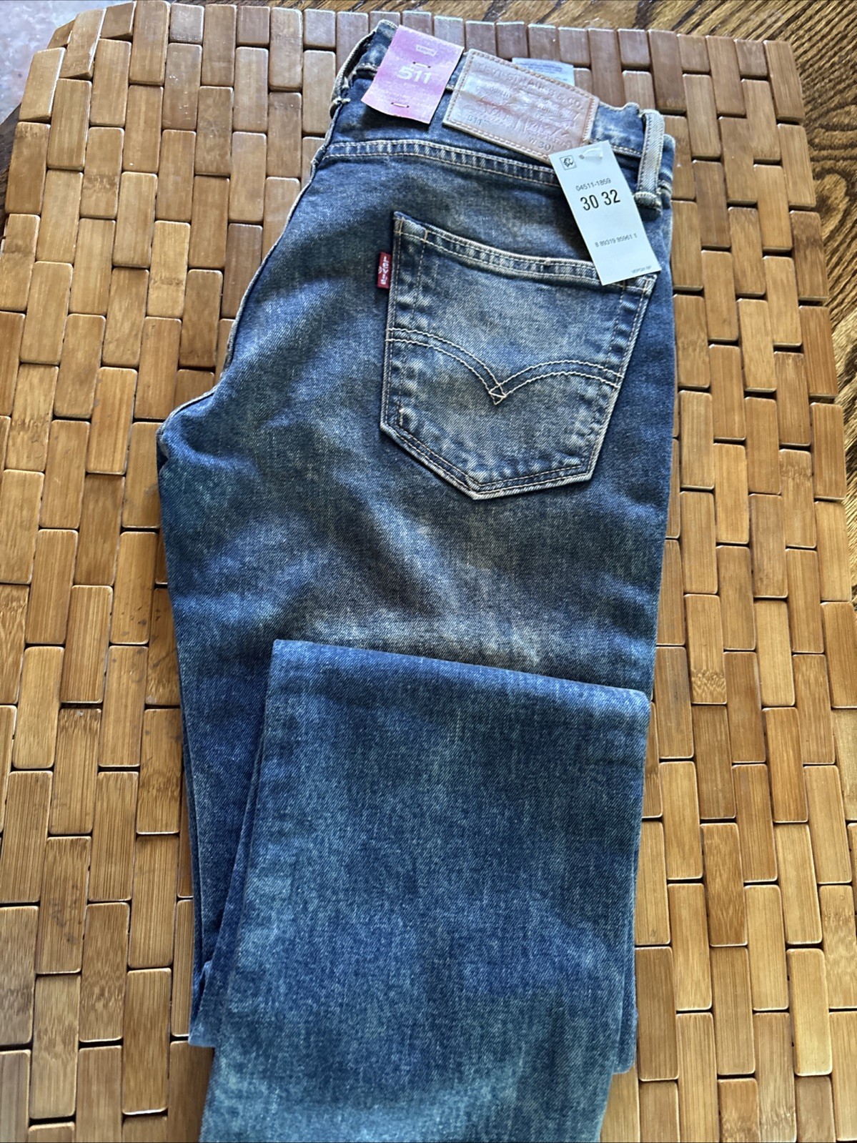 LEVI’S MENS 511 BLUE JEANS DISTRESSED SLIM FIT STRETCH DENIM 29W 32L VINTAGE NEW
