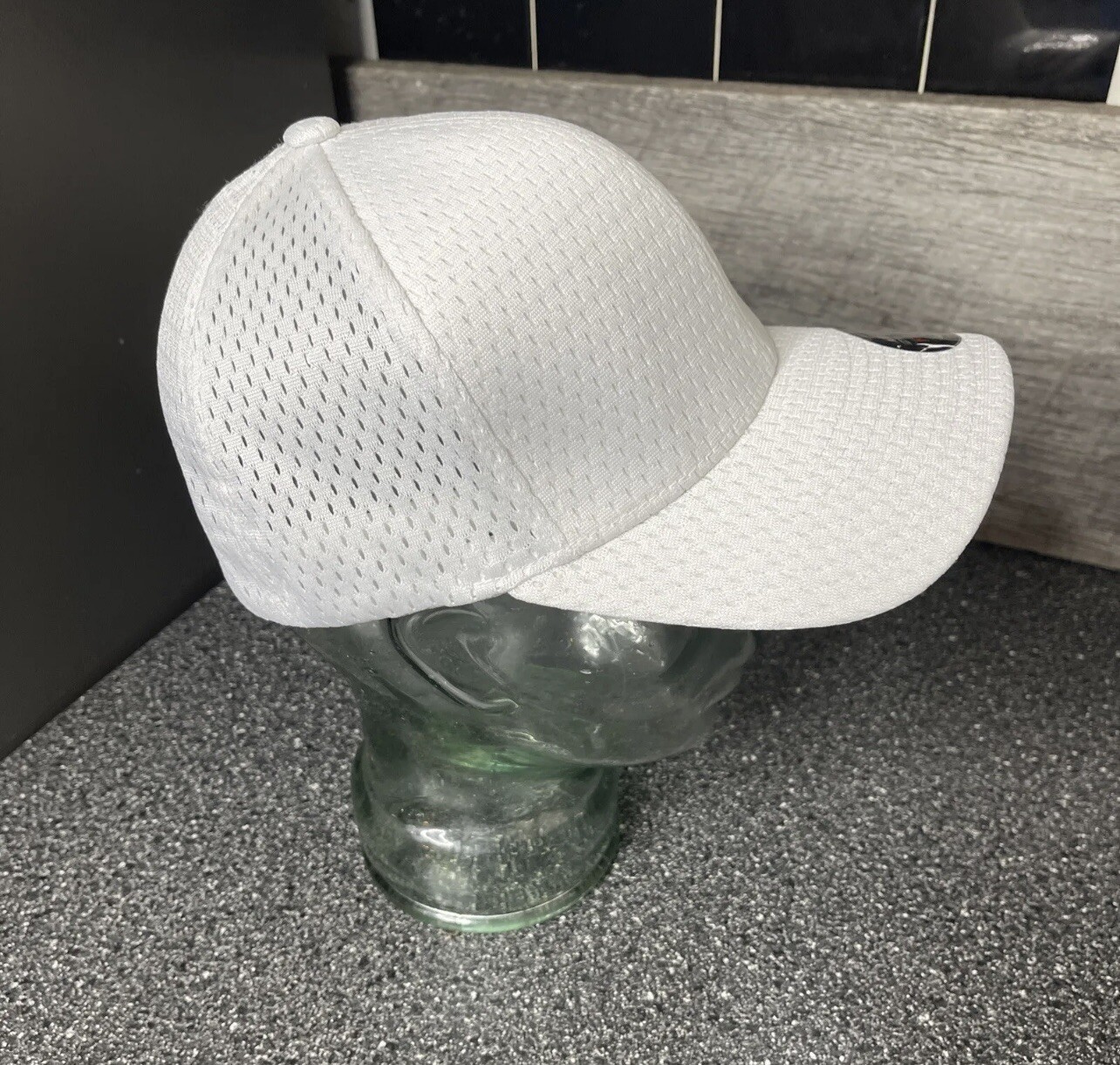 Flexfit Ultra Fibre Baseball Hat Fitted Air Mesh White Flex Fit Blank Cap S/M