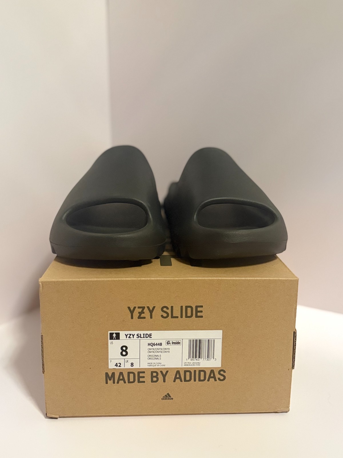 Adidas Yeezy Slide Onyx Size 8 (100% Authentic) HQ6448