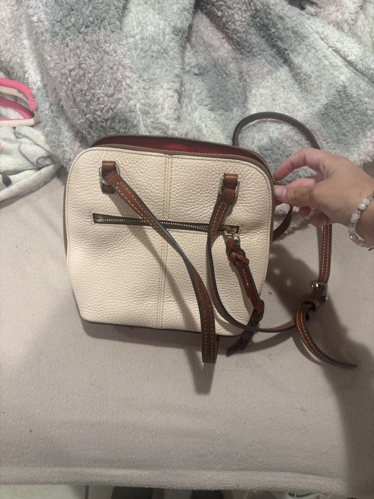 Dooney & Bourke Pebbled Beige Crossbody Bag Zip, Brown Strap, Red Lining