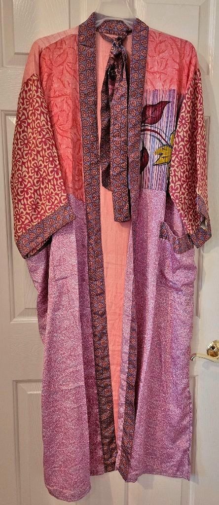 Silk Kimono Robe~ Women’s One Size~ Kimono ~Floral, Paisley ~ Pink, Purple ~NEW