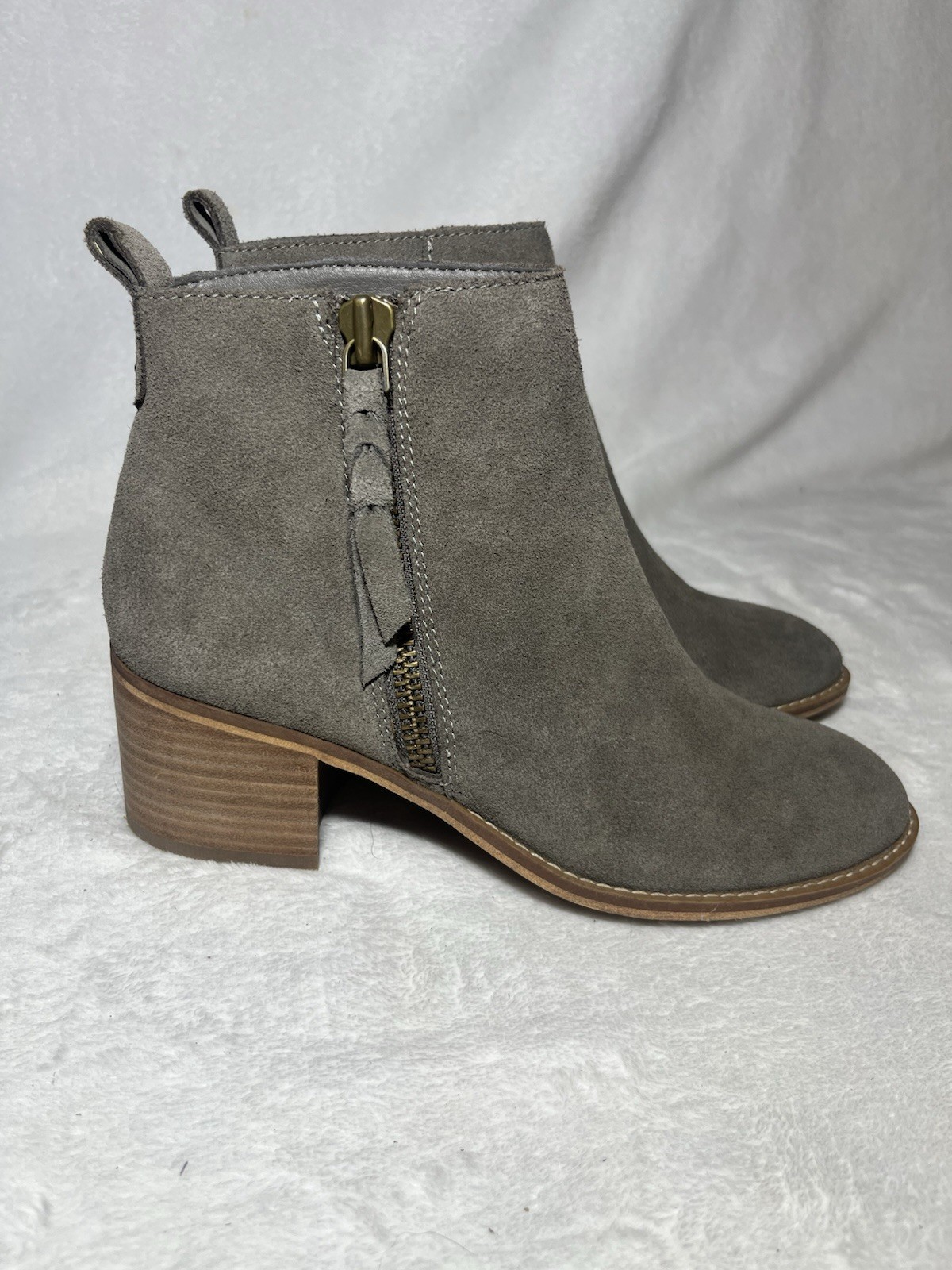 BP Block Heel Booties Grey Suede 2.5 Inch Size 8.5