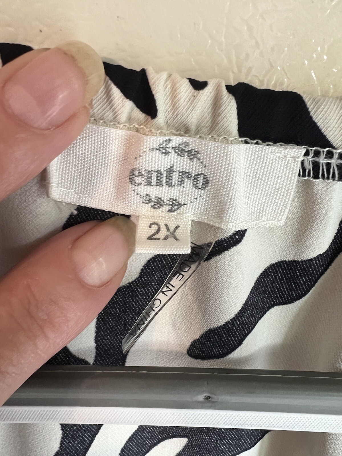 Entro Zebra Print Blouse Puff Short Sleeves Women’s Size 2X Drawstring Neck