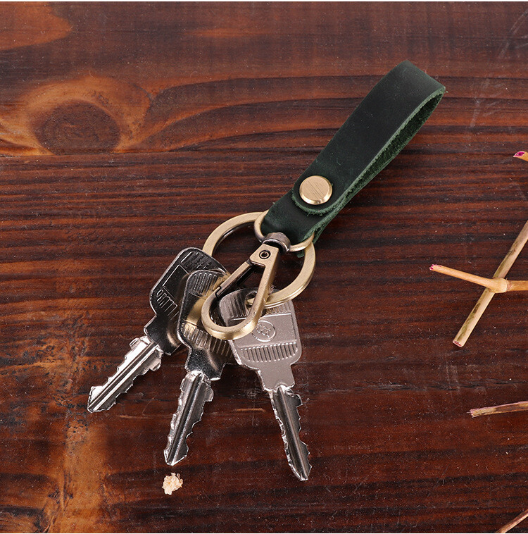 Men’s Women’s Style Genuine Leather Loop Keychain Car Key Clip Ring Accessories