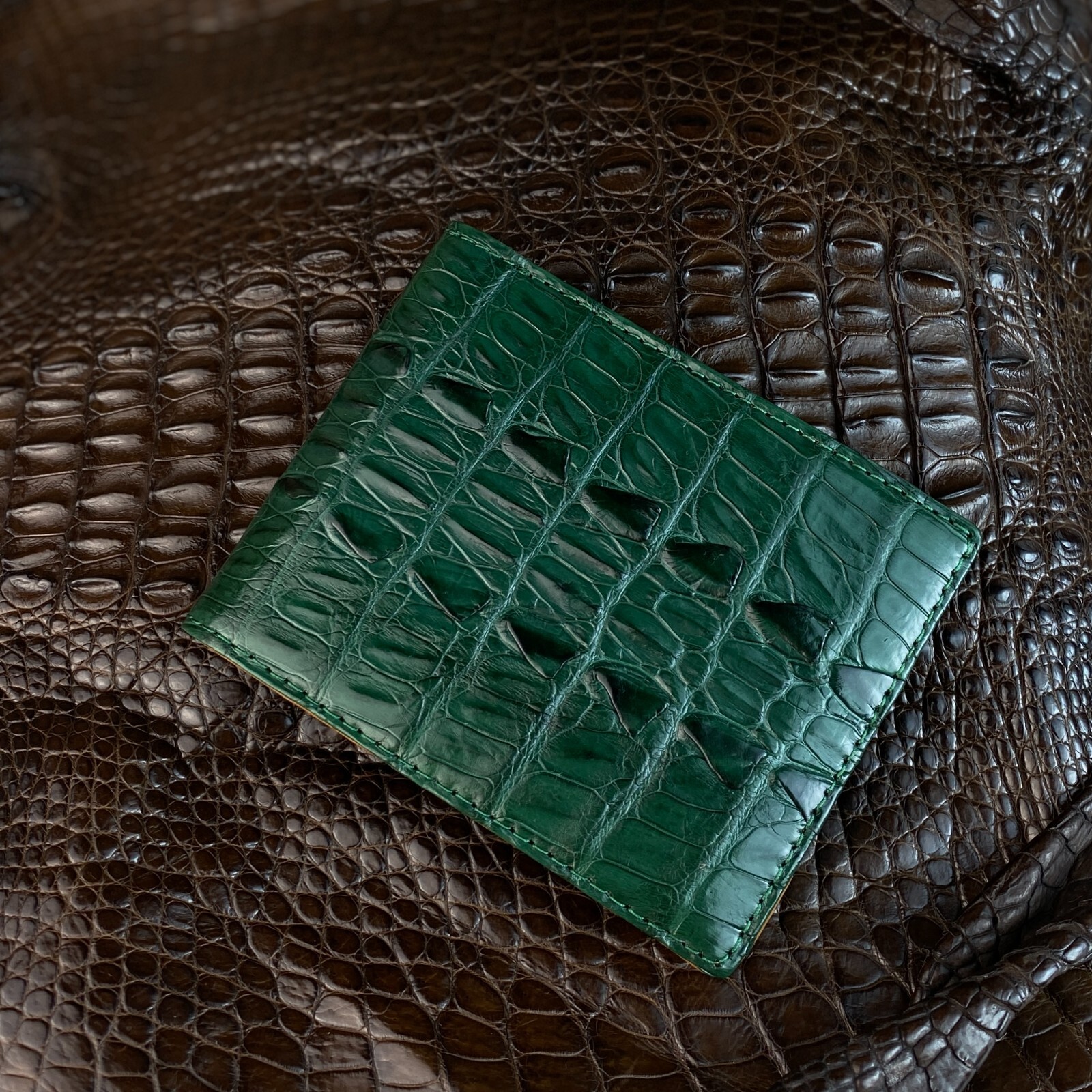 Crocodile Green Bifold Leather Wallet Men’s Skin Billfold Wallet Gift For Dad