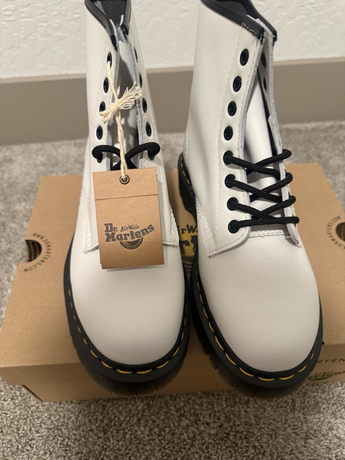 Dr. Martens 1460 BEX White Leather Combat Boots Women’s US 7 UK 6 EU 39