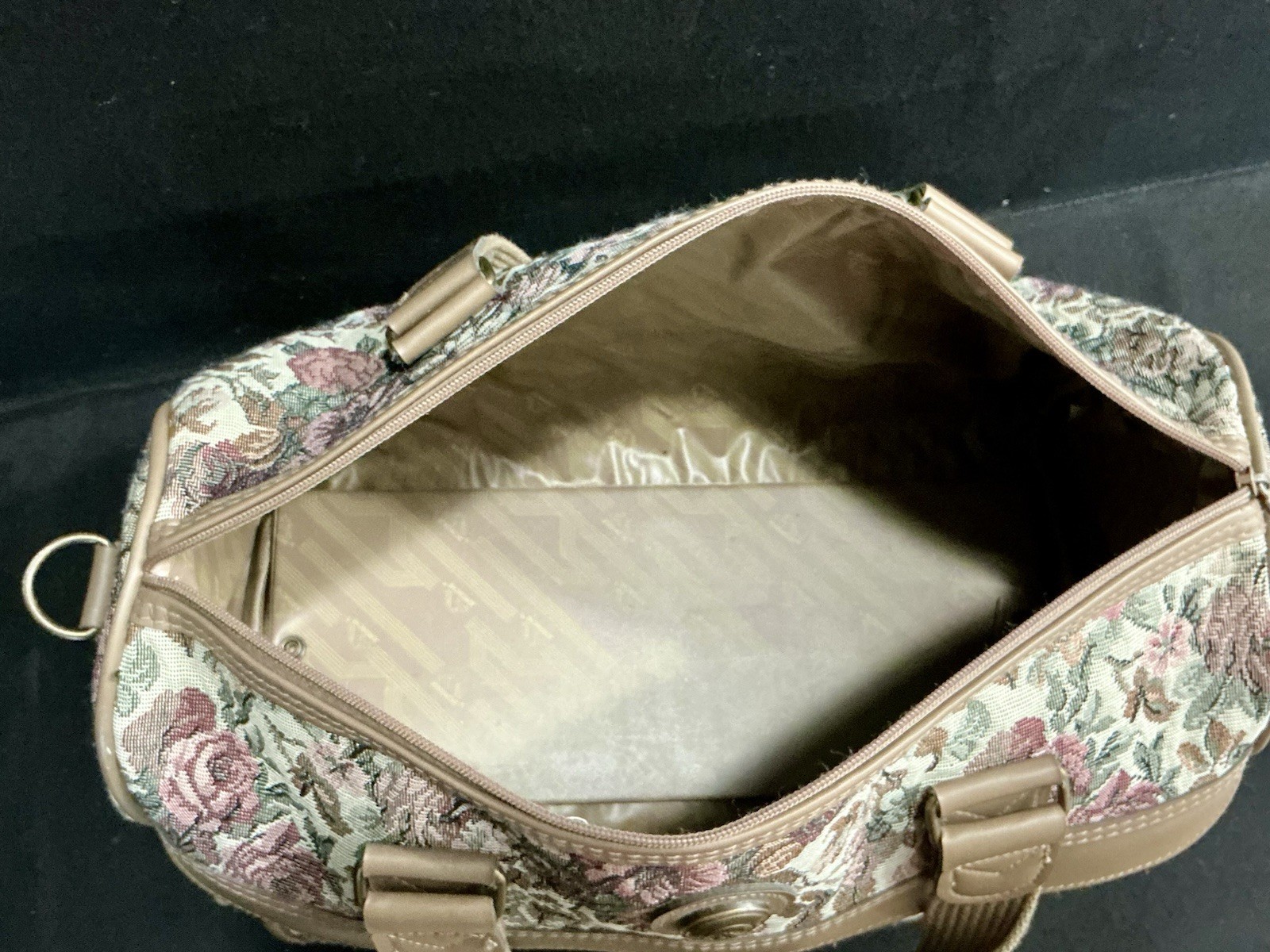 VTG JORDACHE Floral Jacquard Tapestry Top Handle Satchel Zip Up, Lined Pre Loved