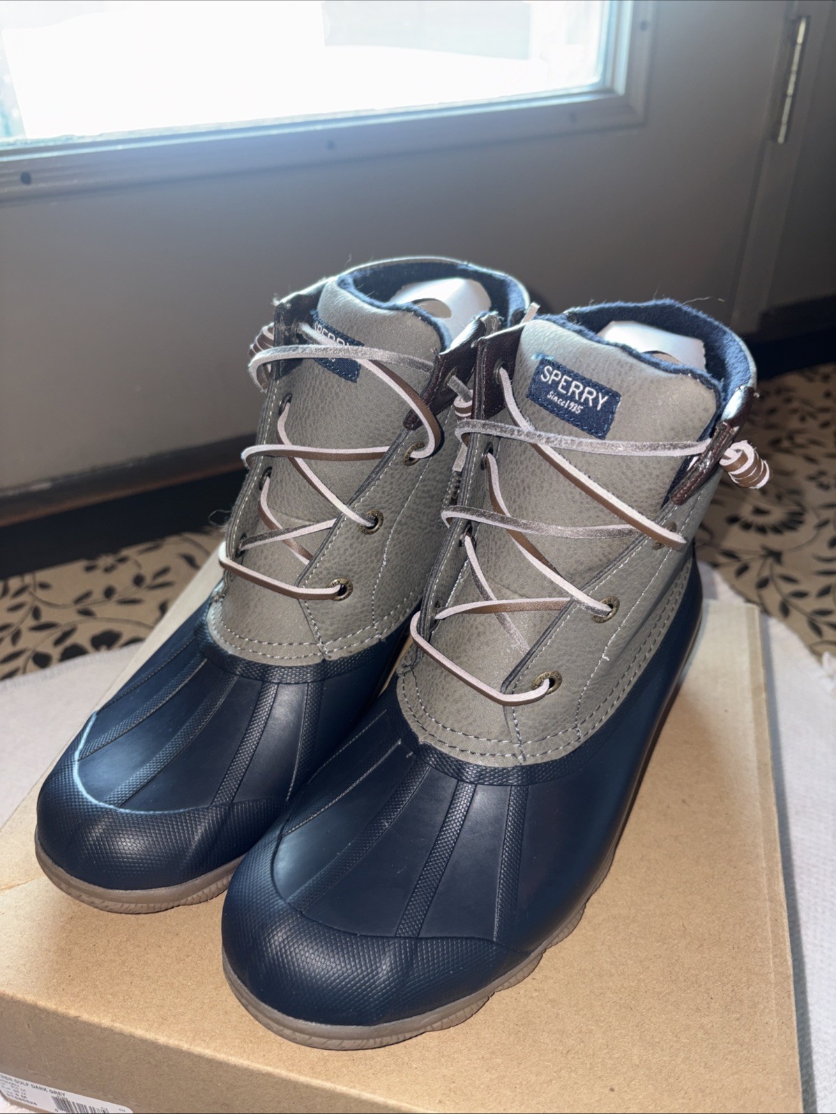 Sperry Syren Gulf Duck Boots Dark Grey Women’s Size 6 Water/Snow Proof Lace Up