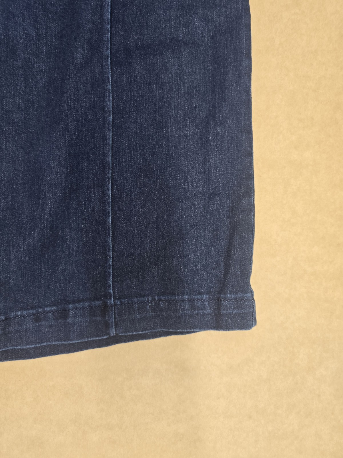 Beautiful by Lawrence Zarian Women’s Straight Mid Rise Dark Wash Blue 5-Pocket