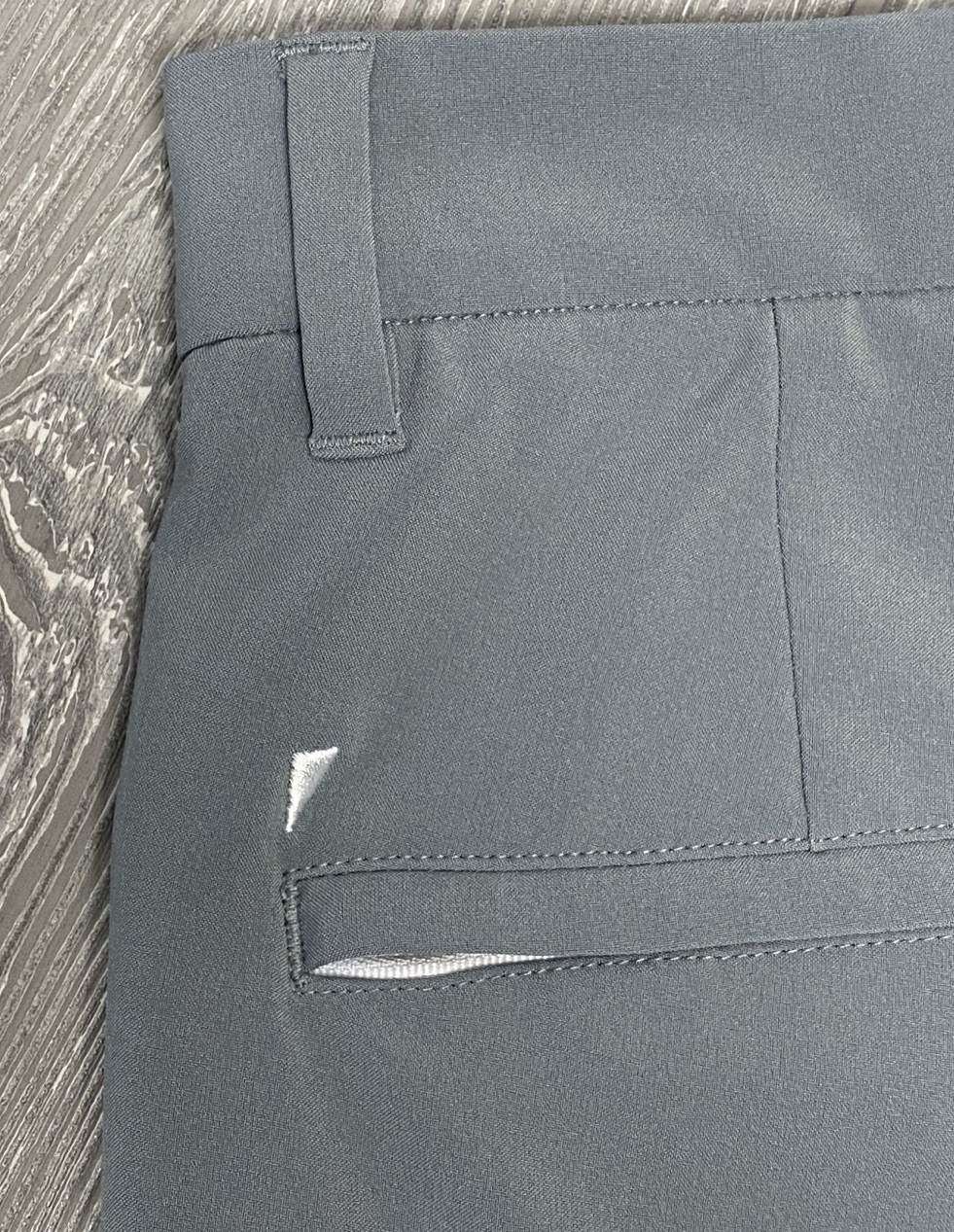 Primo Men’s Golf Shorts Light Gray Performance Stretch 9” Inseam Size 30