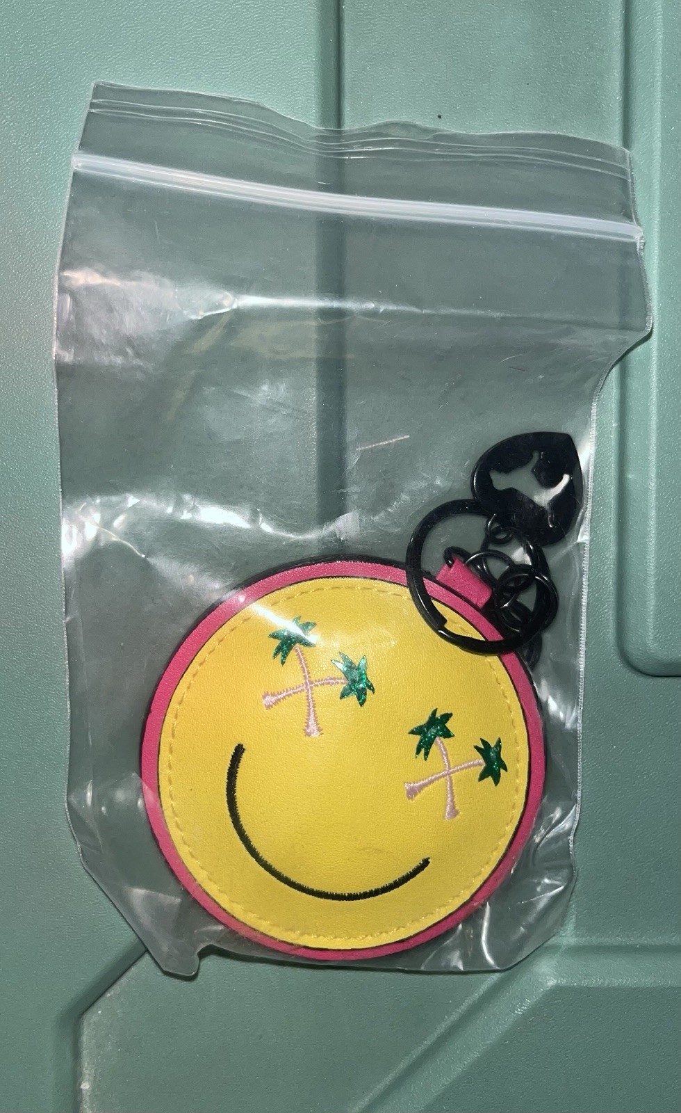 VICTORIA SECRET/PINK/ANASTASIA COSMETICS-KEY CHAINS/BAG CHARMS-NEW-BUYER CHOOSE