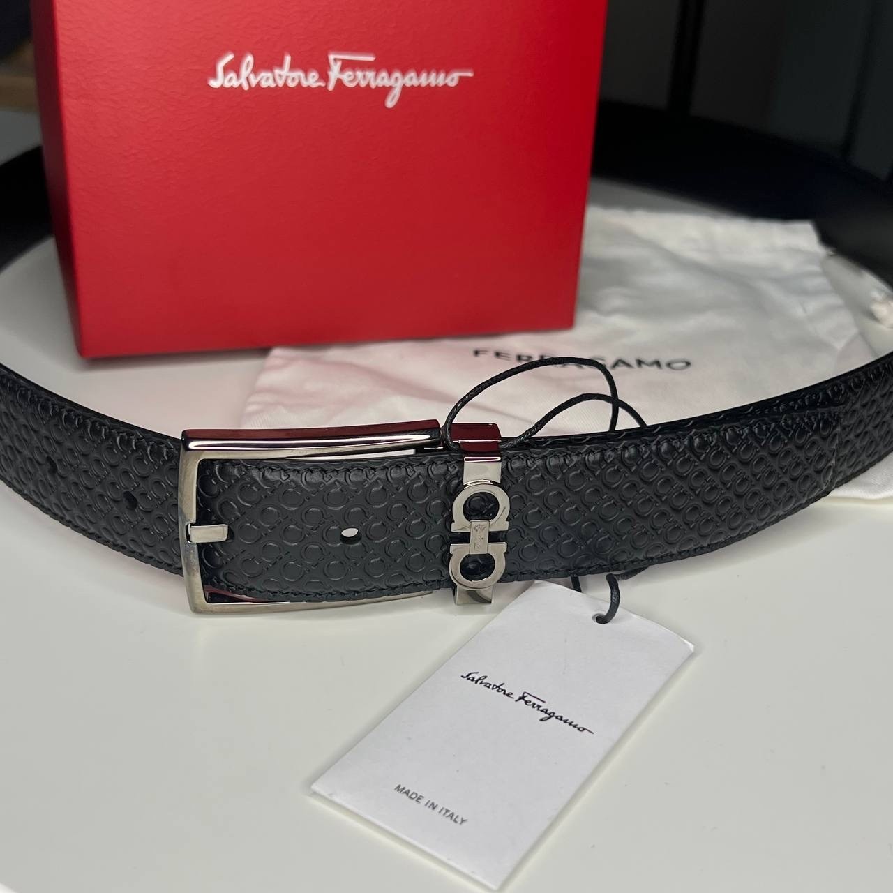 Reversible Black Leather Salvatore Ferragamo Mens Belt