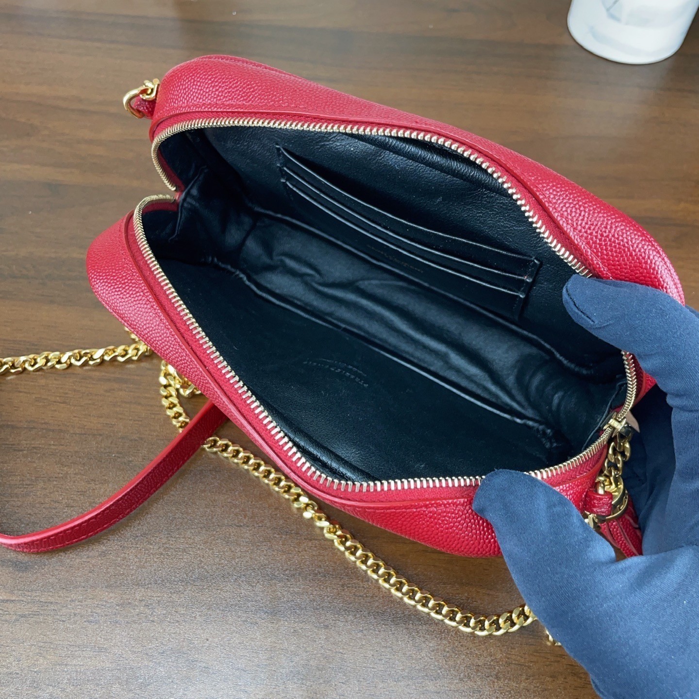 Saint Laurent Red Full Leather Tassel Camera Bag, （19×5×11）cm