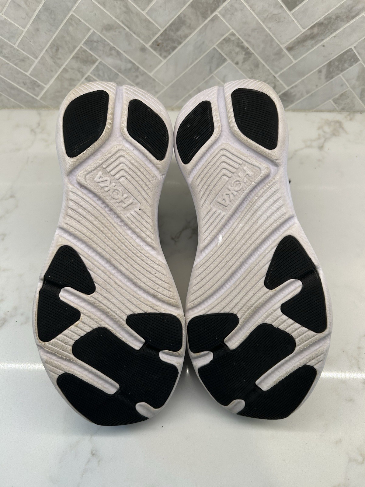 Hoka One One Solimar Running Shoes Womens 7D 7 D Wide Black White Sneakers Mesh