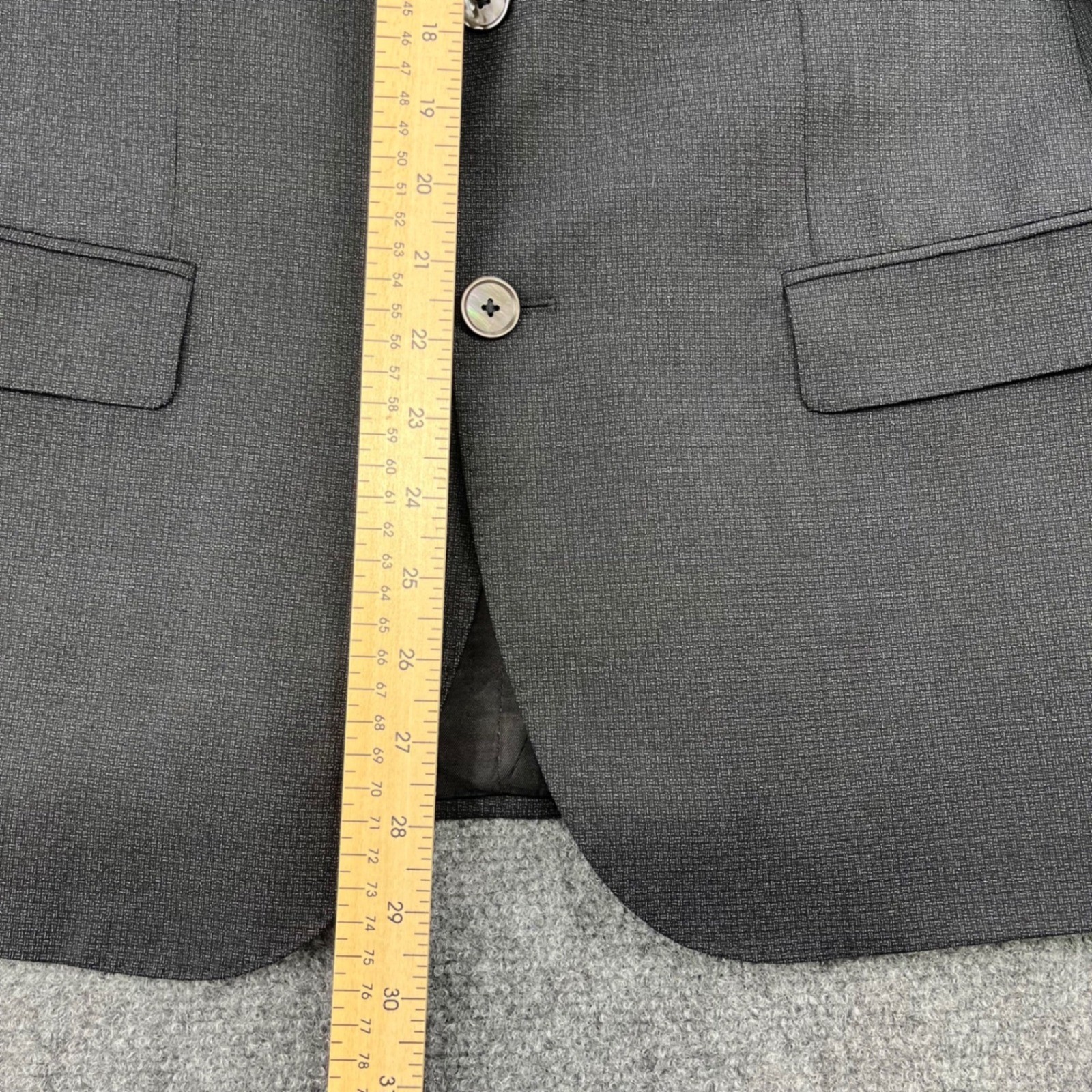 Hugo Boss C-Hutson1 Slim Fit Blazer Mens 38R Charcoal Gray Virgin Wool Red Label