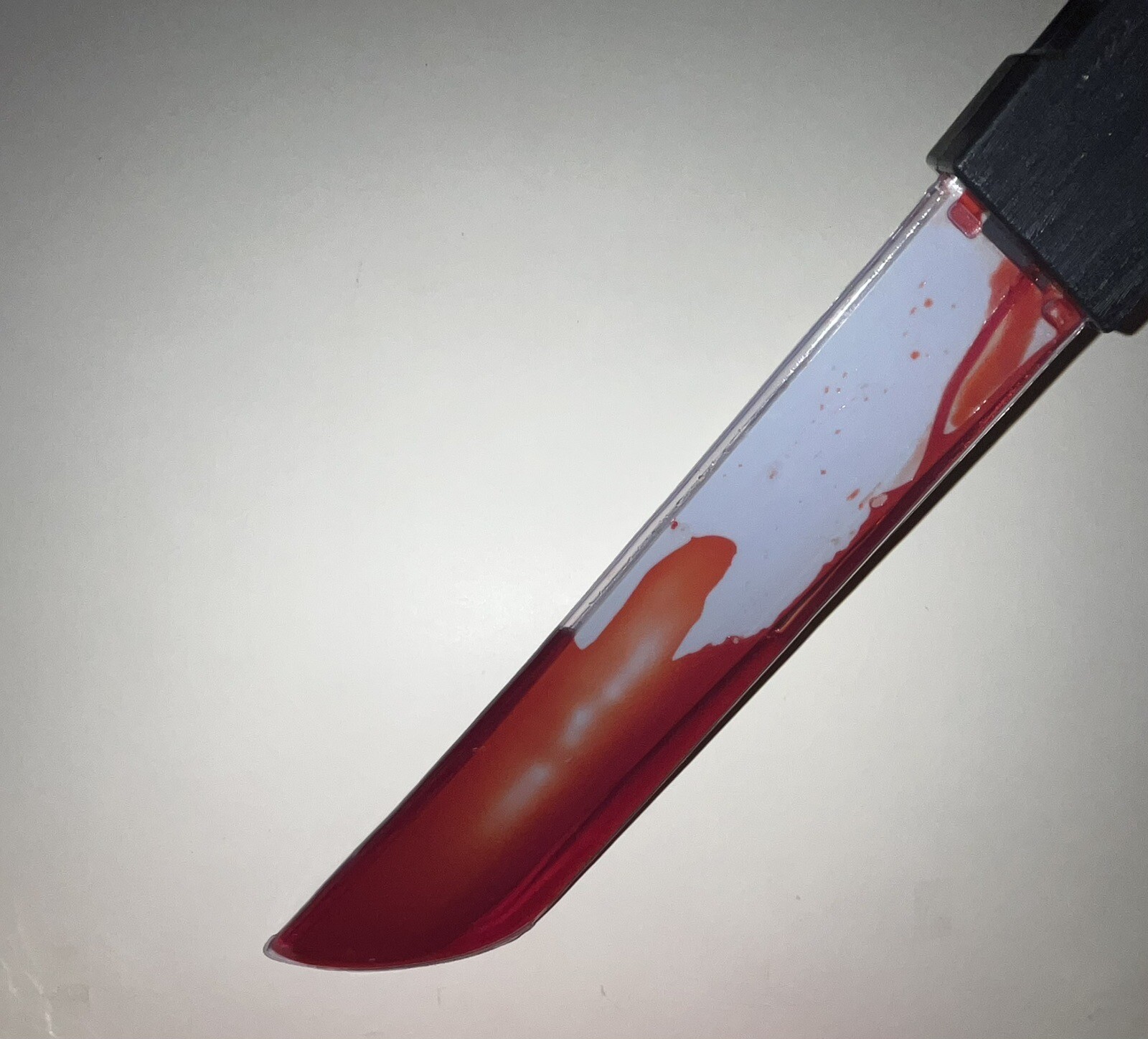 VTG 2002 FAUX BLOODY 21” PLASTIC DAGGER BUTCHER KNIFE HALLOWEEN PROP GUANGDONG
